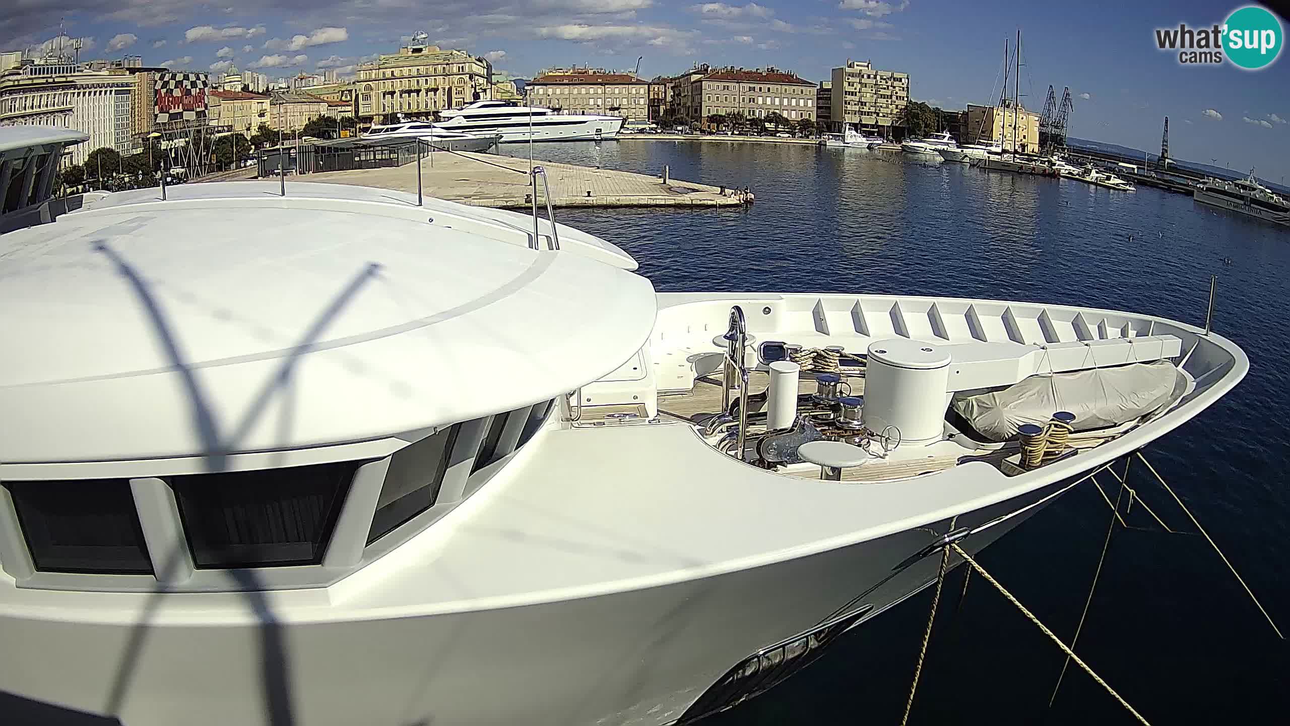 Botel Marina – Rijeka live cam