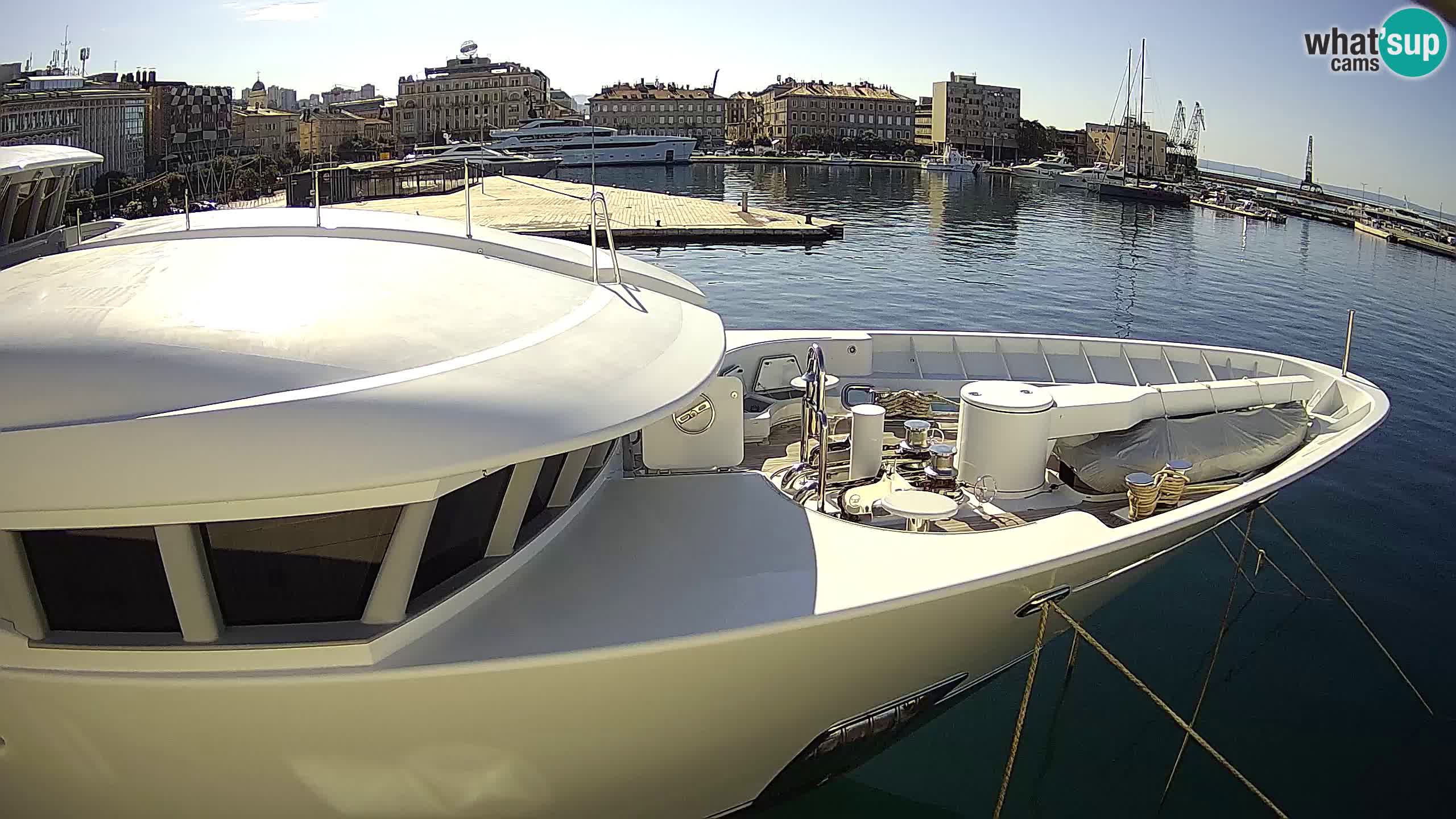 Botel Marina – Rijeka live cam
