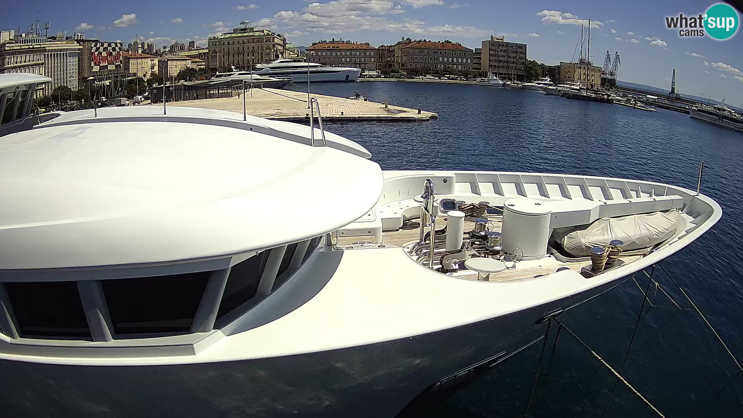 Botel Marina cámara web en vivo Rijeka
