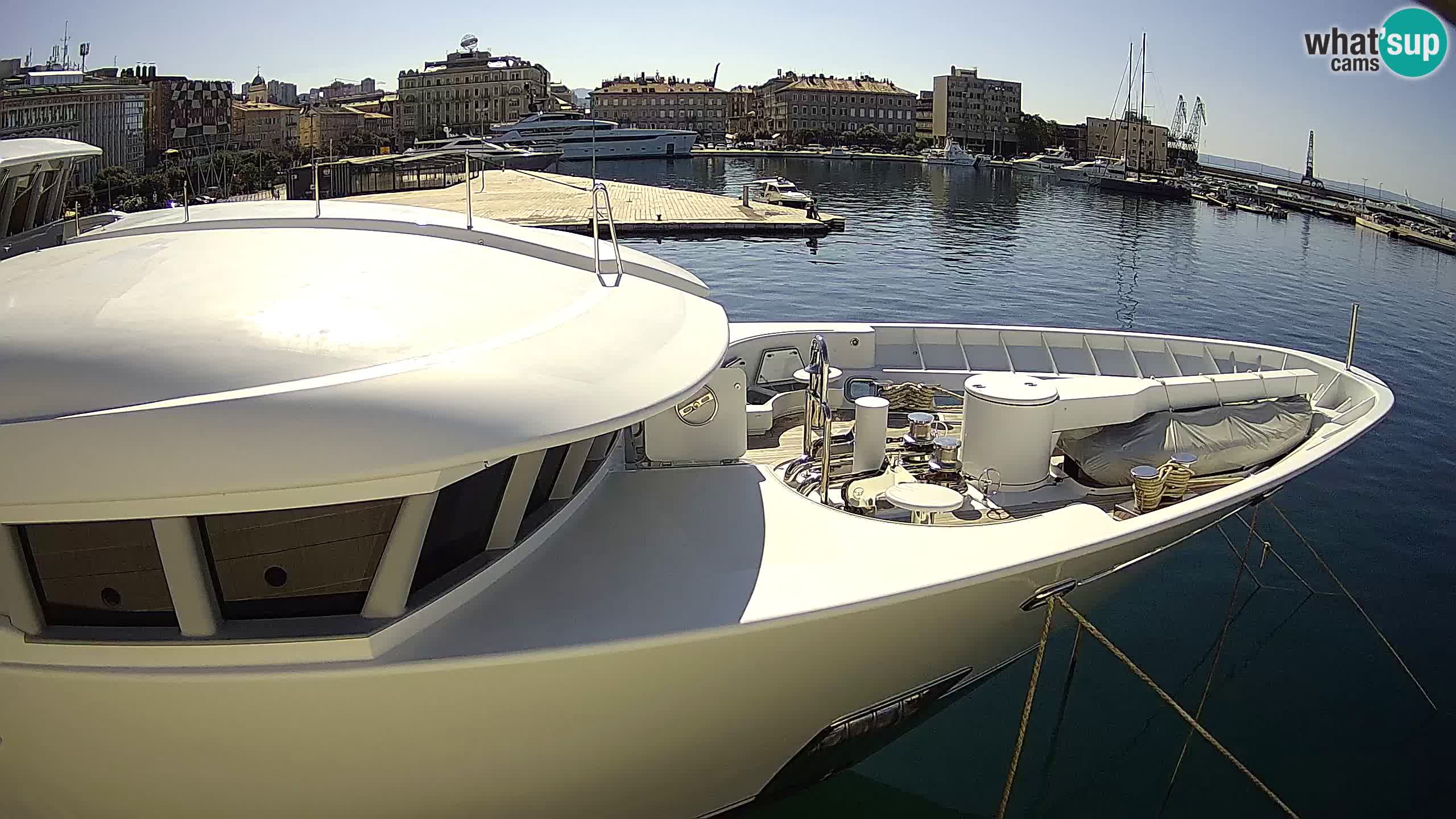 Botel Marina cámara web en vivo Rijeka