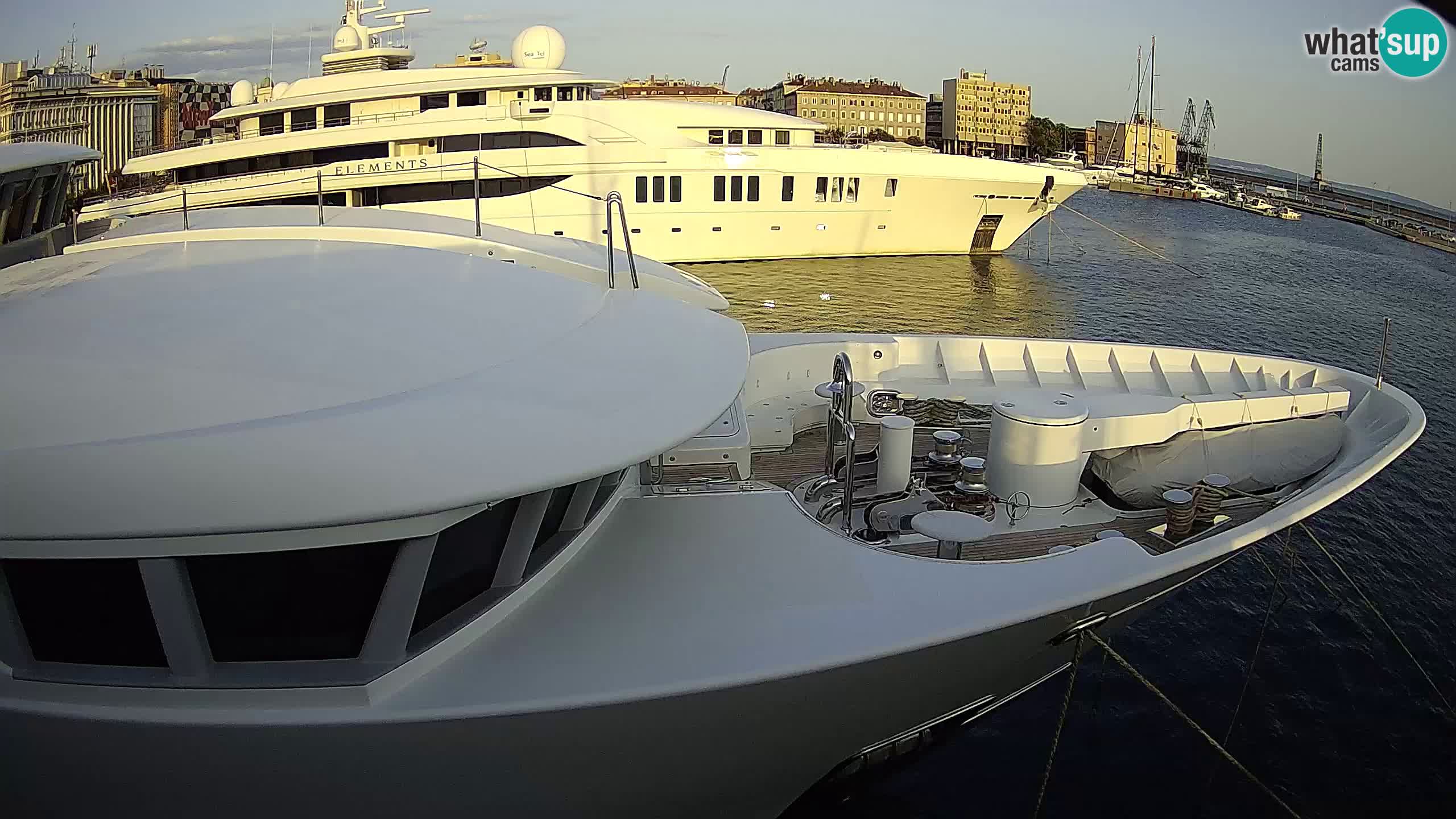 Botel Marina – Rijeka live cam