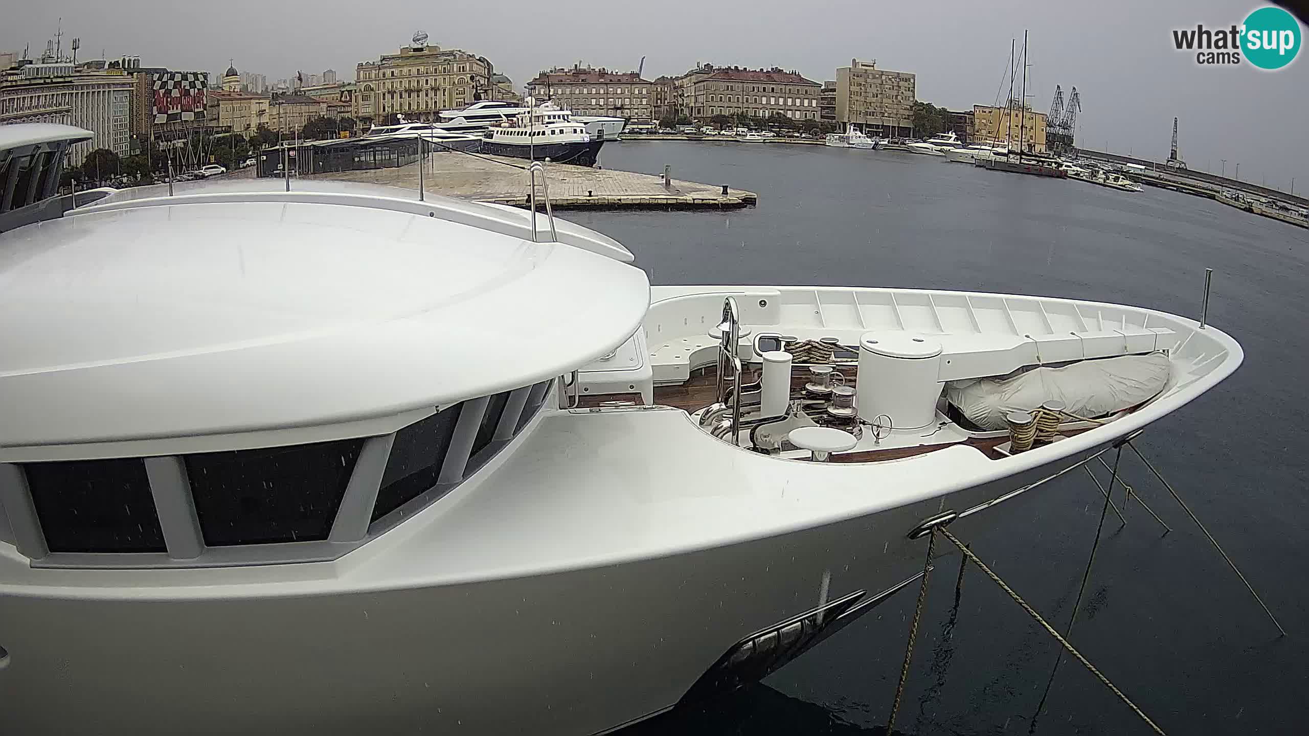 Botel Marina – Rijeka live cam