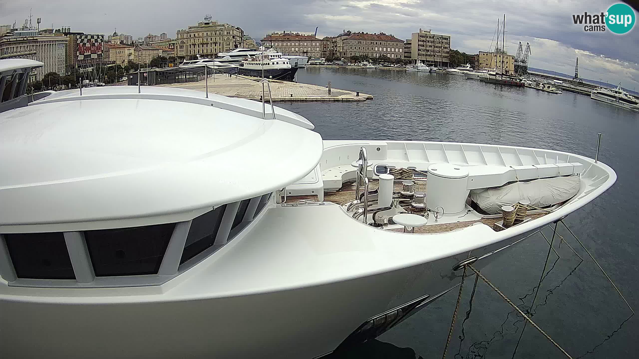 Botel Marina – Rijeka live cam