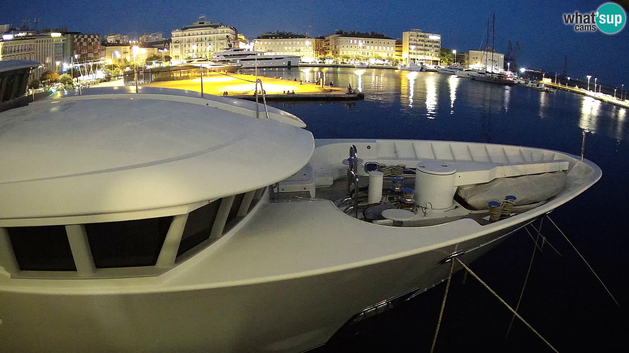 Botel Marina cámara web en vivo Rijeka