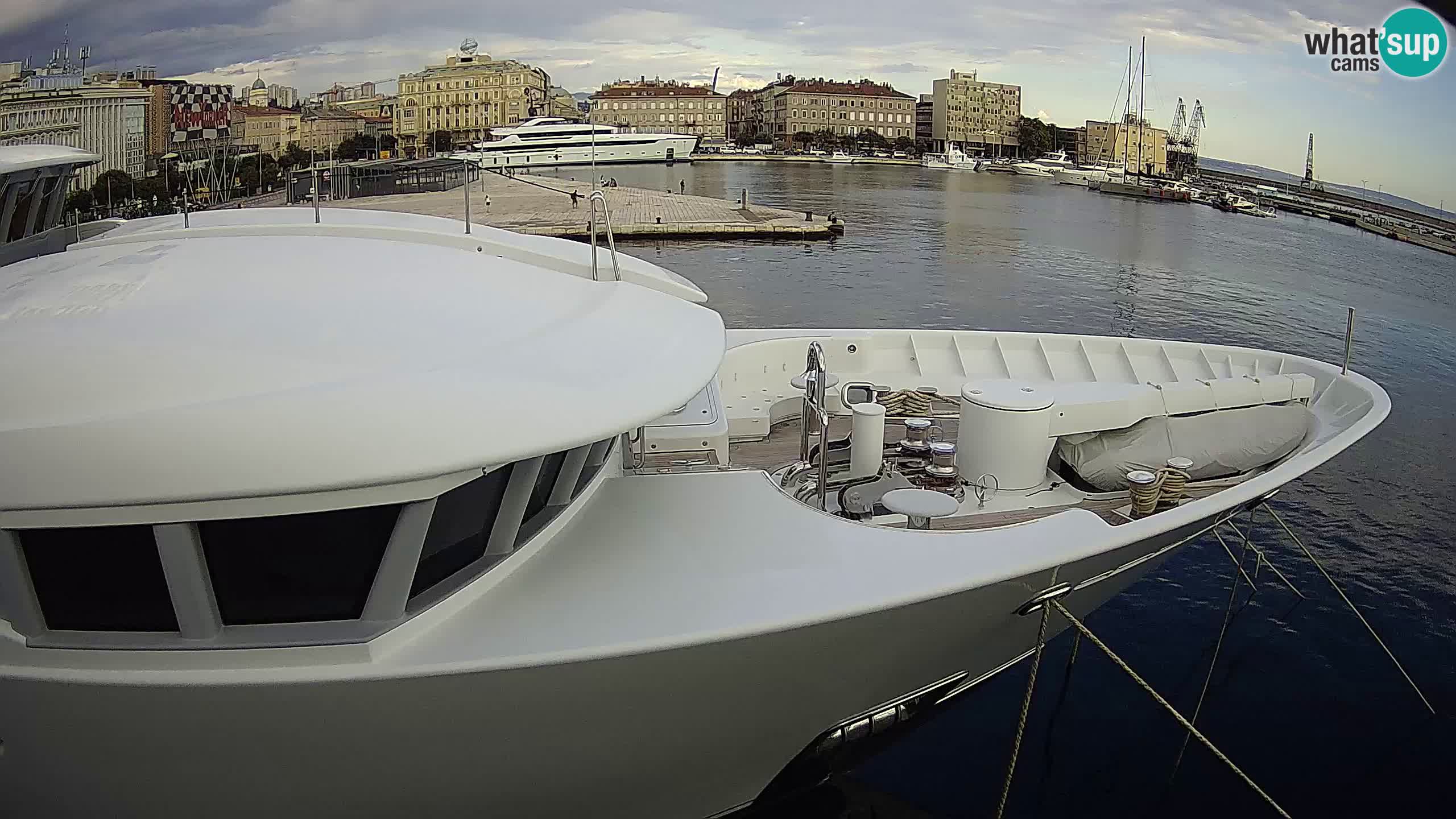 Rijeka – Botel Marina web kamera
