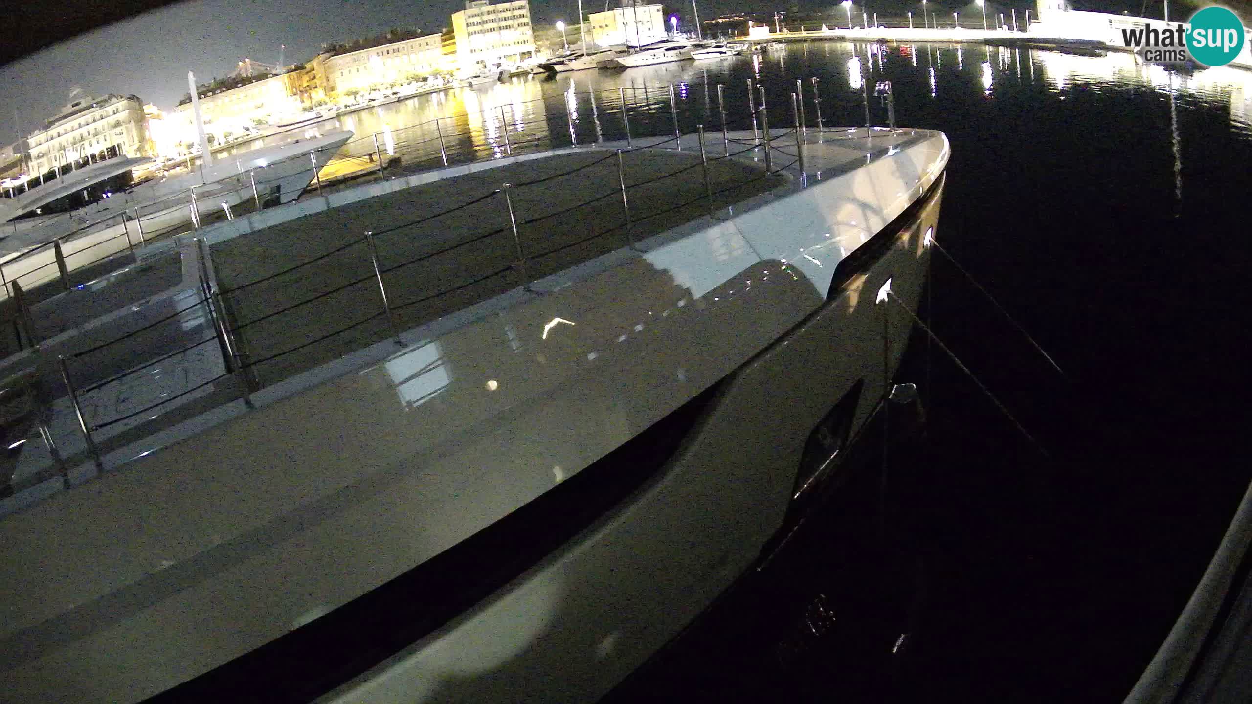 Botel Marina cámara web en vivo Rijeka