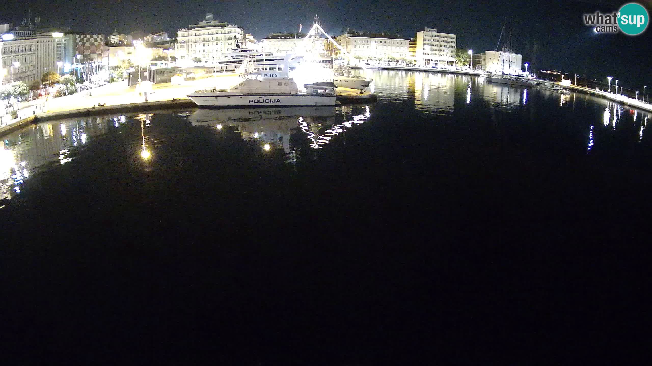 Reka – Botel Marina spletna kamera