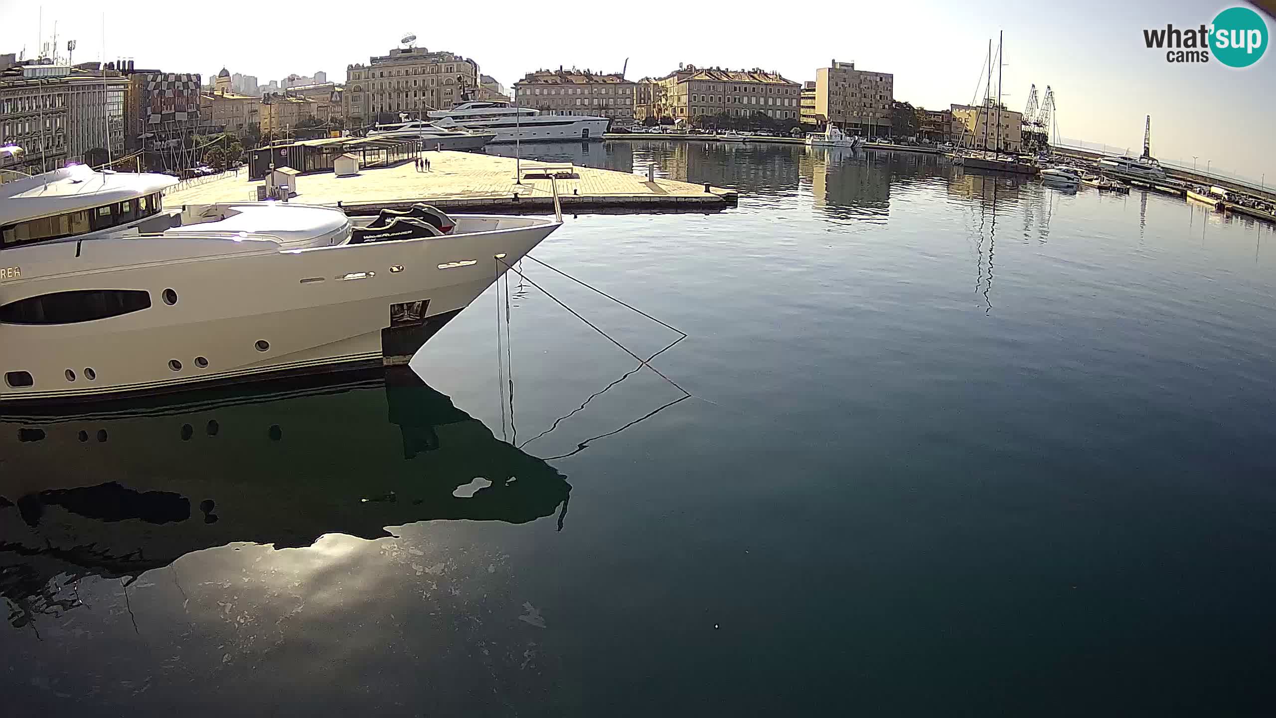 Rijeka – Botel Marina webcam en direct