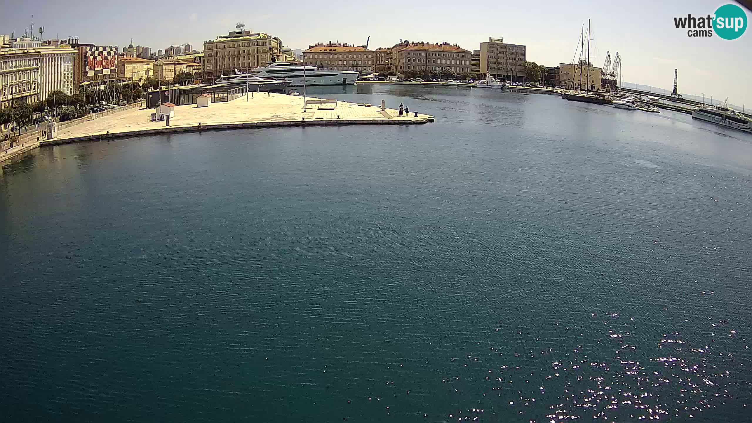 Botel Marina – Rijeka live cam