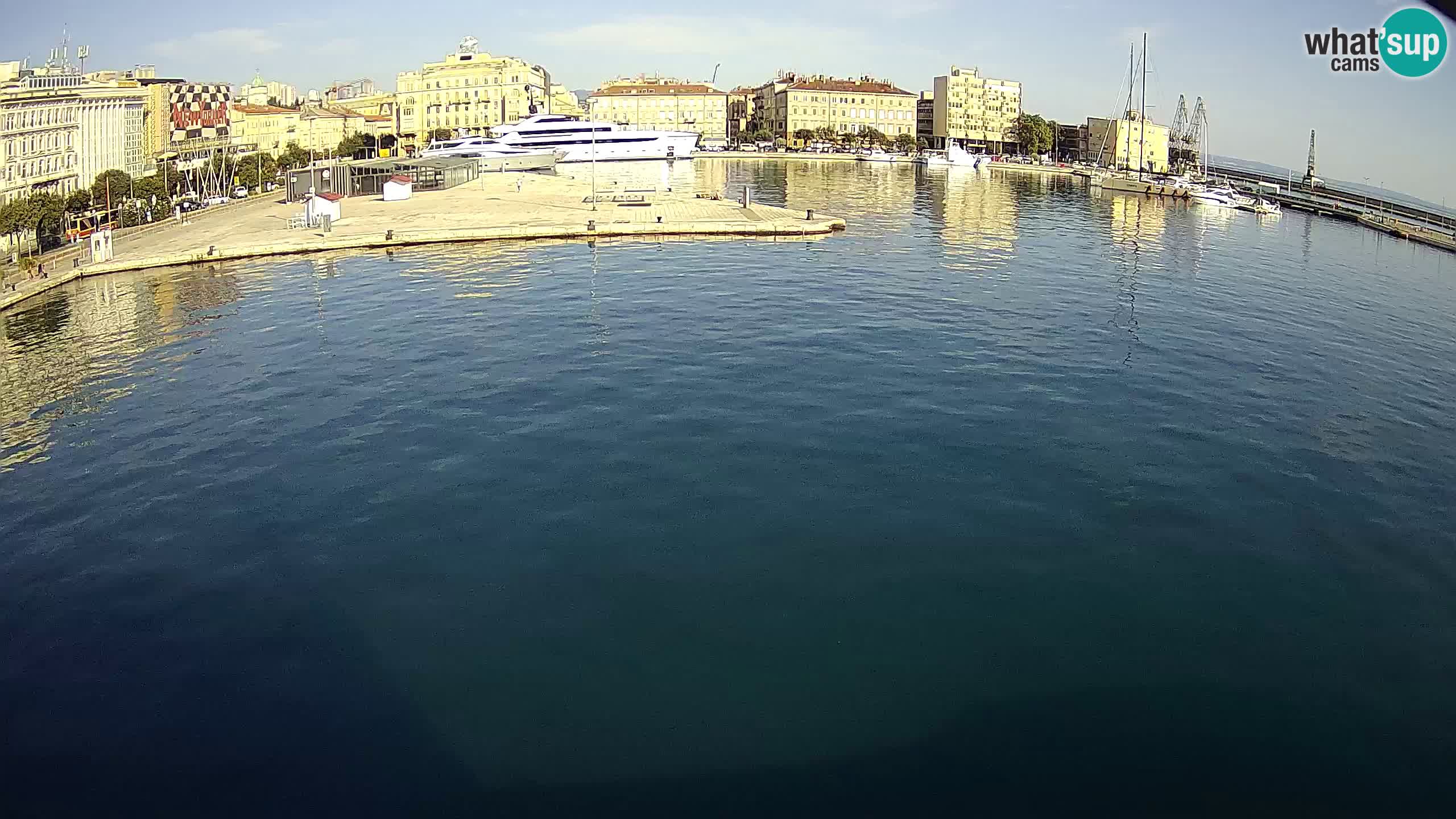 Rijeka – Botel Marina web kamera