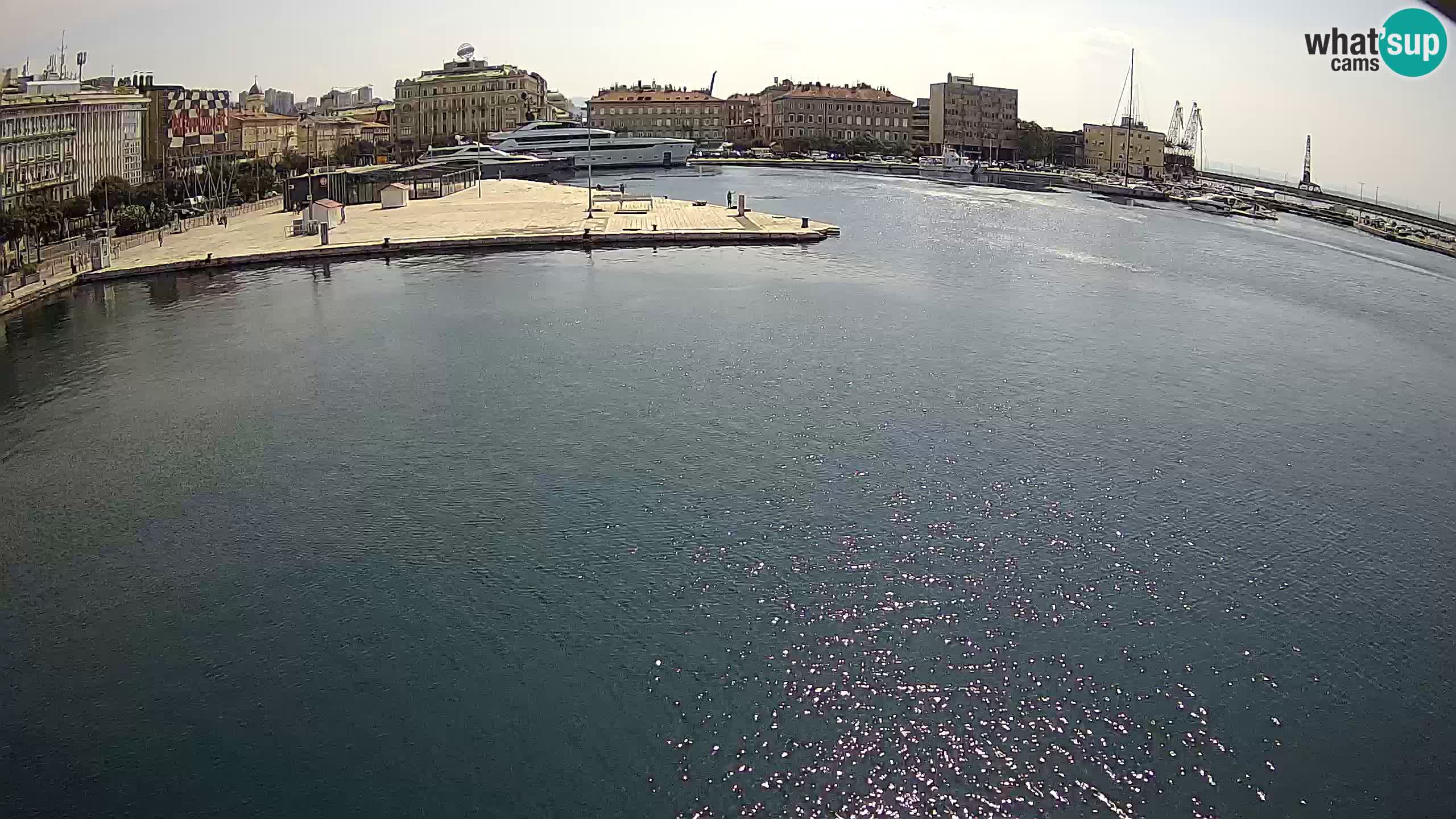 Botel Marina cámara web en vivo Rijeka