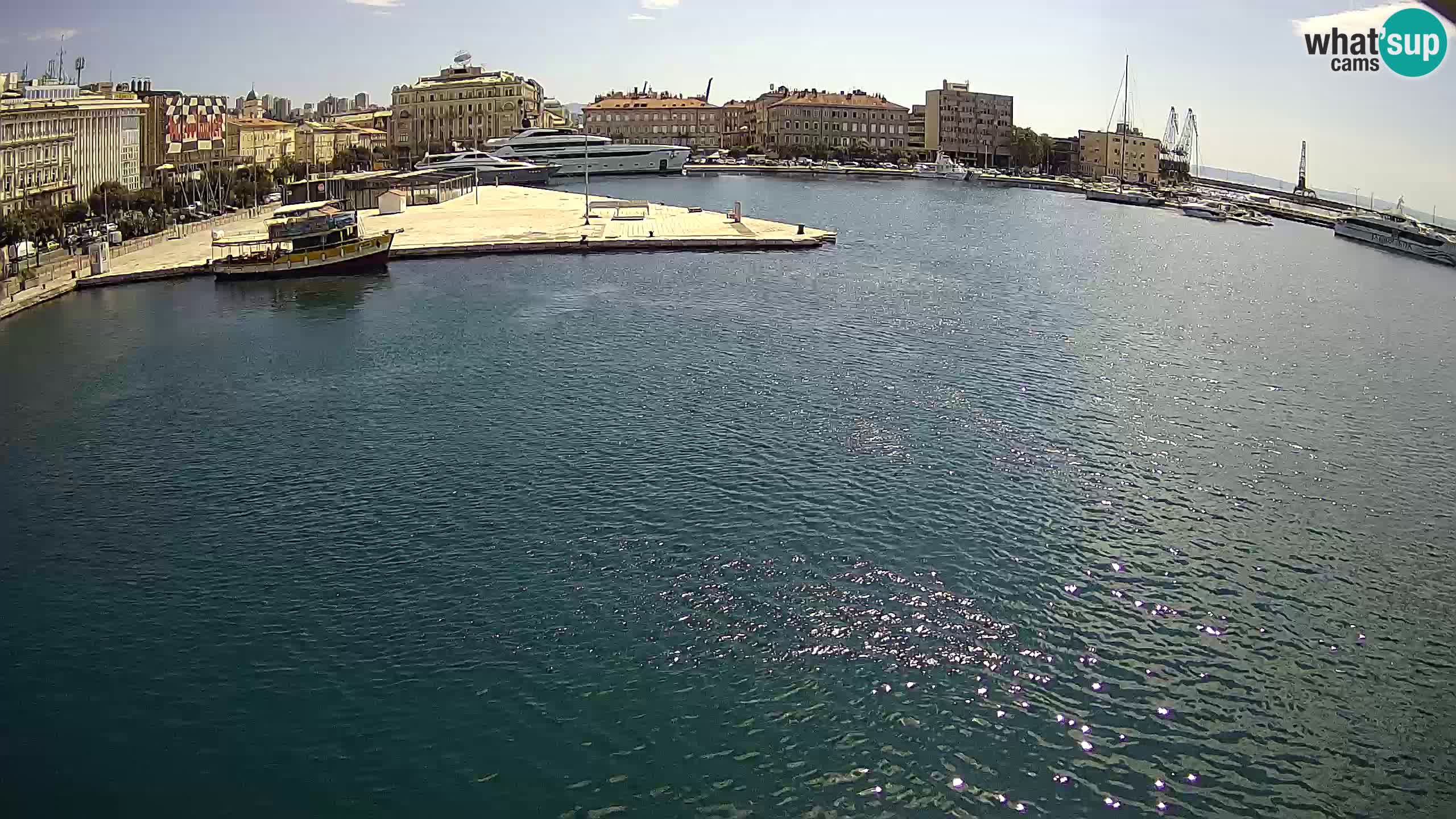 Rijeka – Botel Marina web kamera