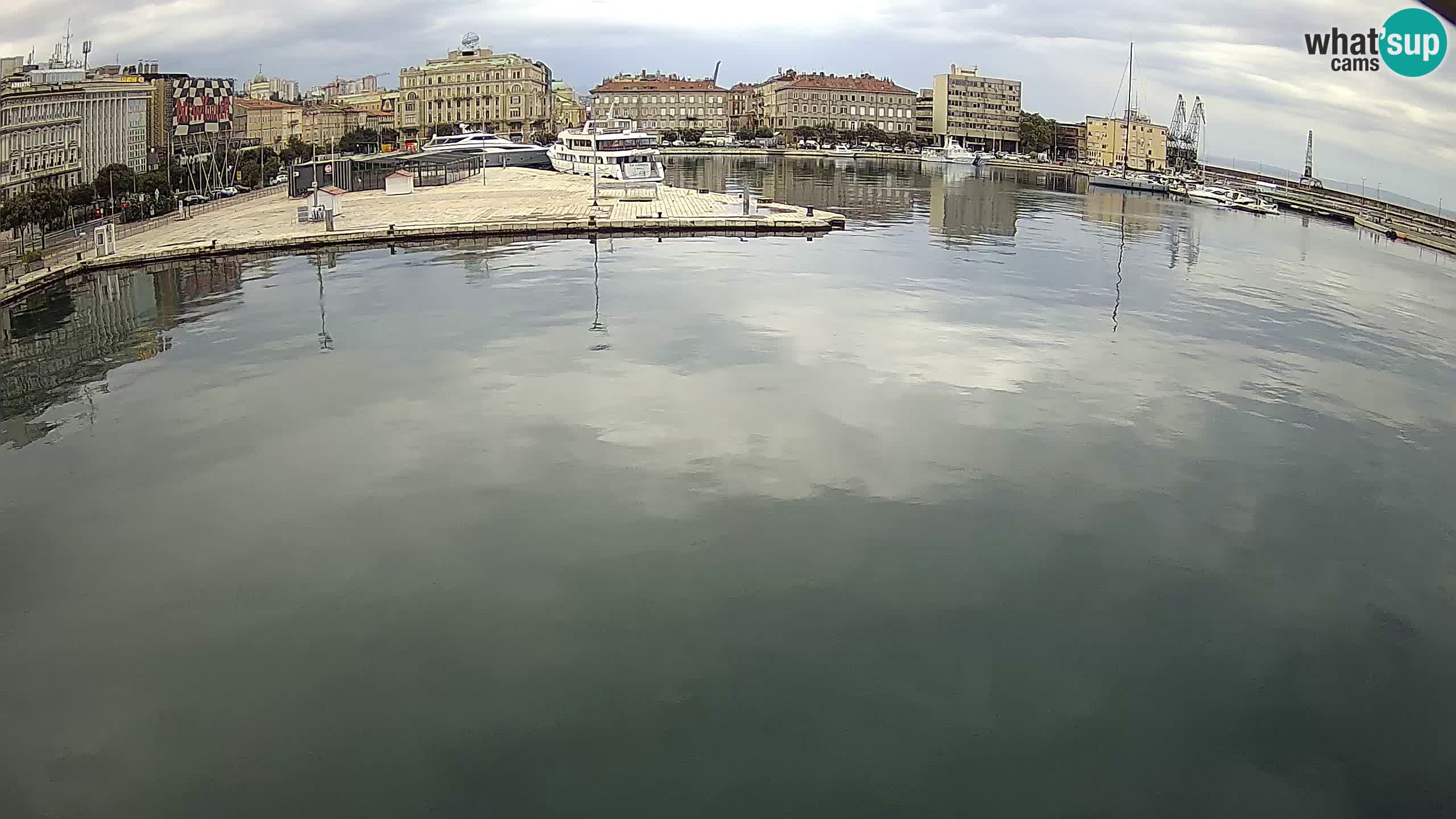 Rijeka – Botel Marina web kamera