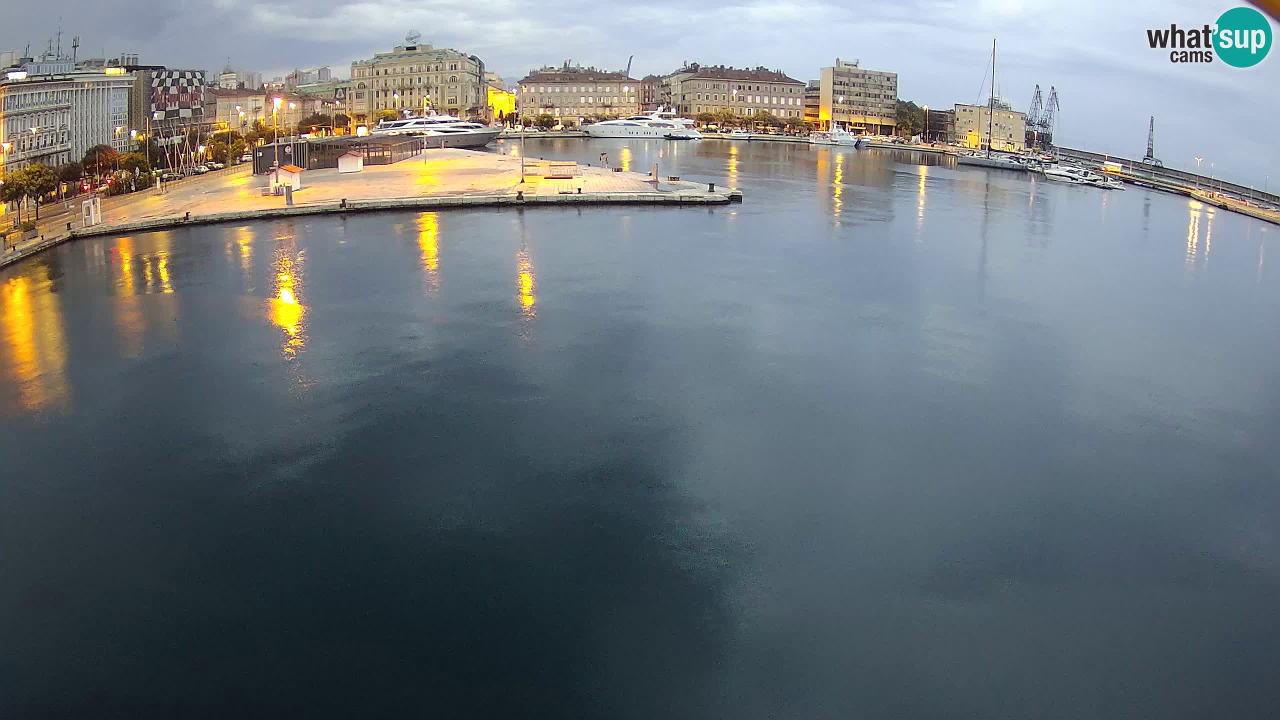 Botel Marina cámara web en vivo Rijeka
