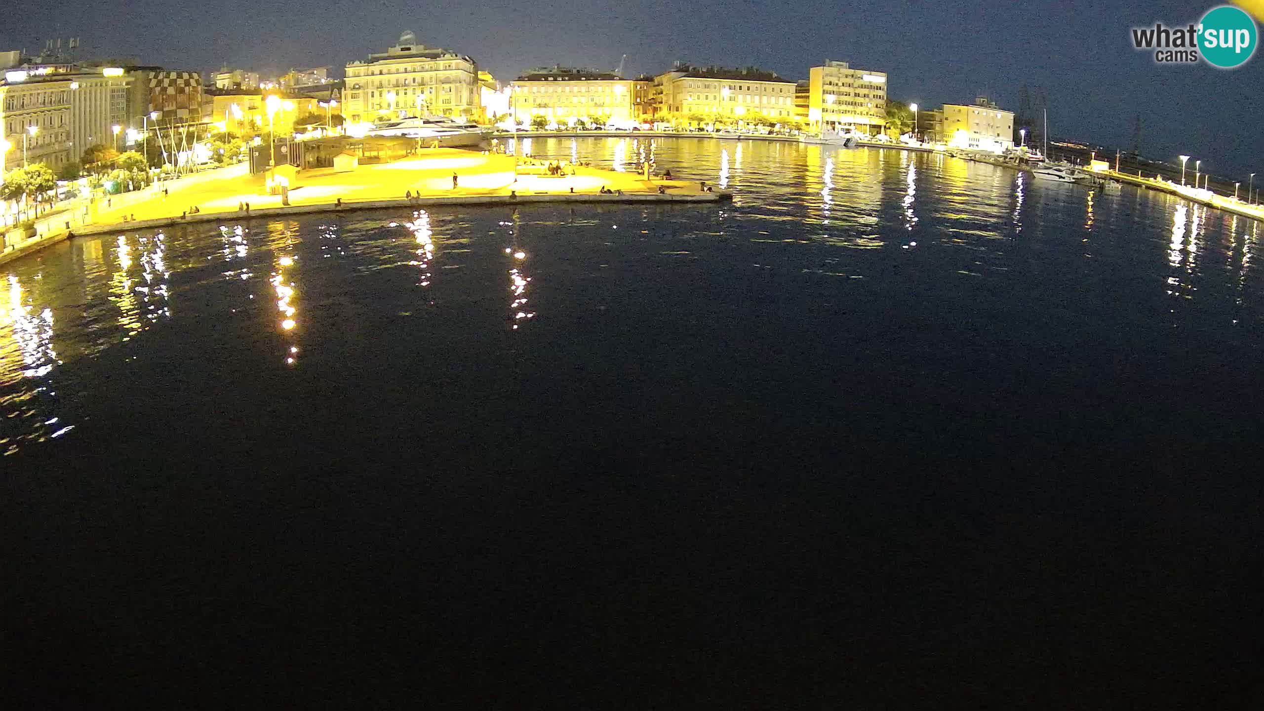 Reka – Botel Marina spletna kamera