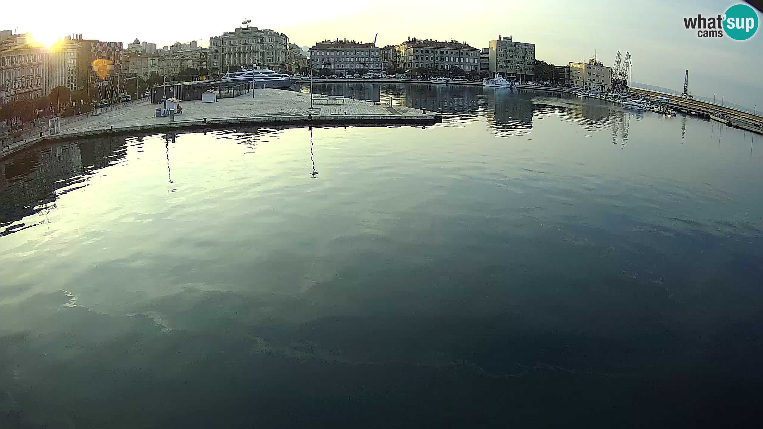 Rijeka – Botel Marina web kamera