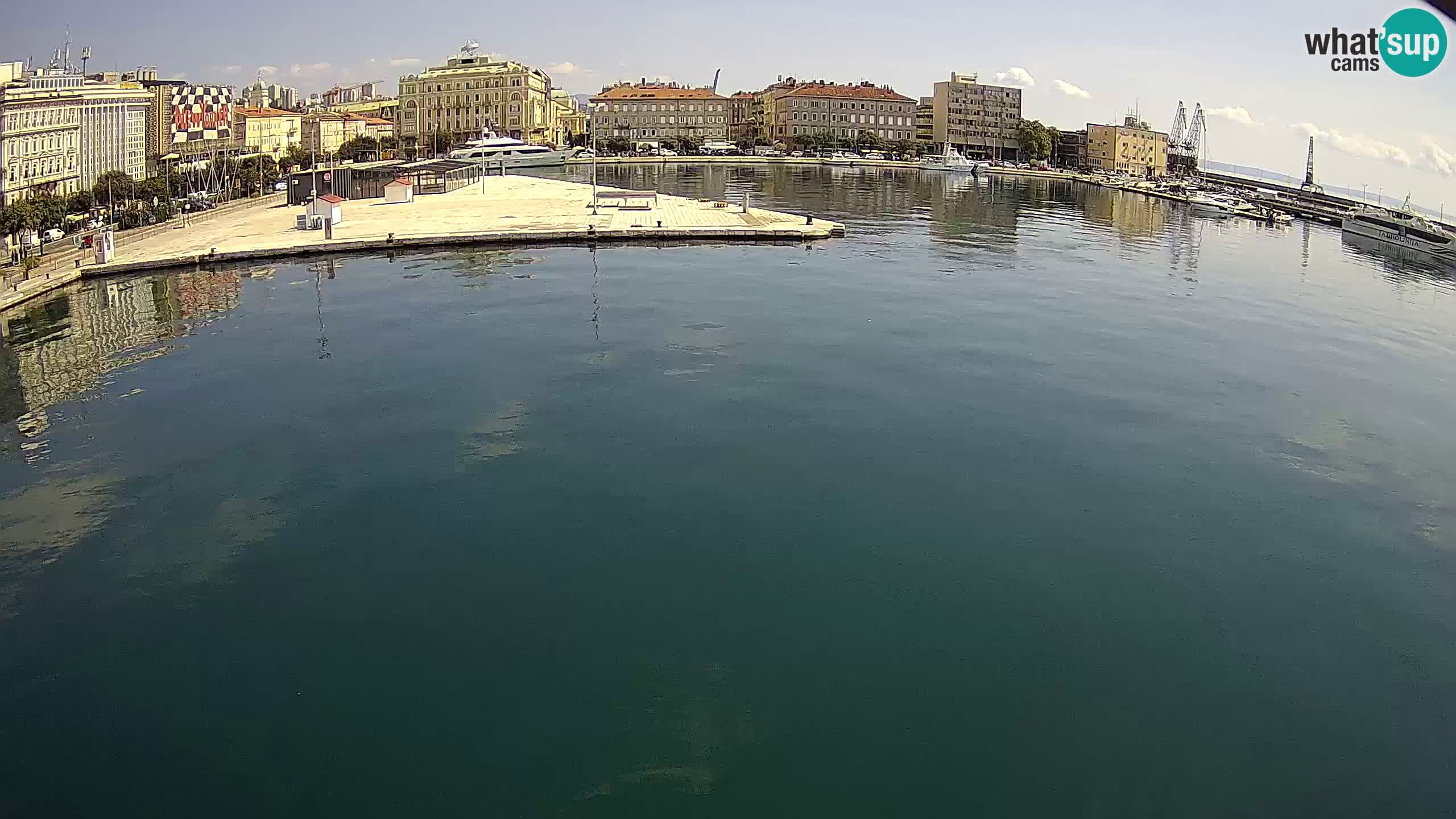 Botel Marina cámara web en vivo Rijeka