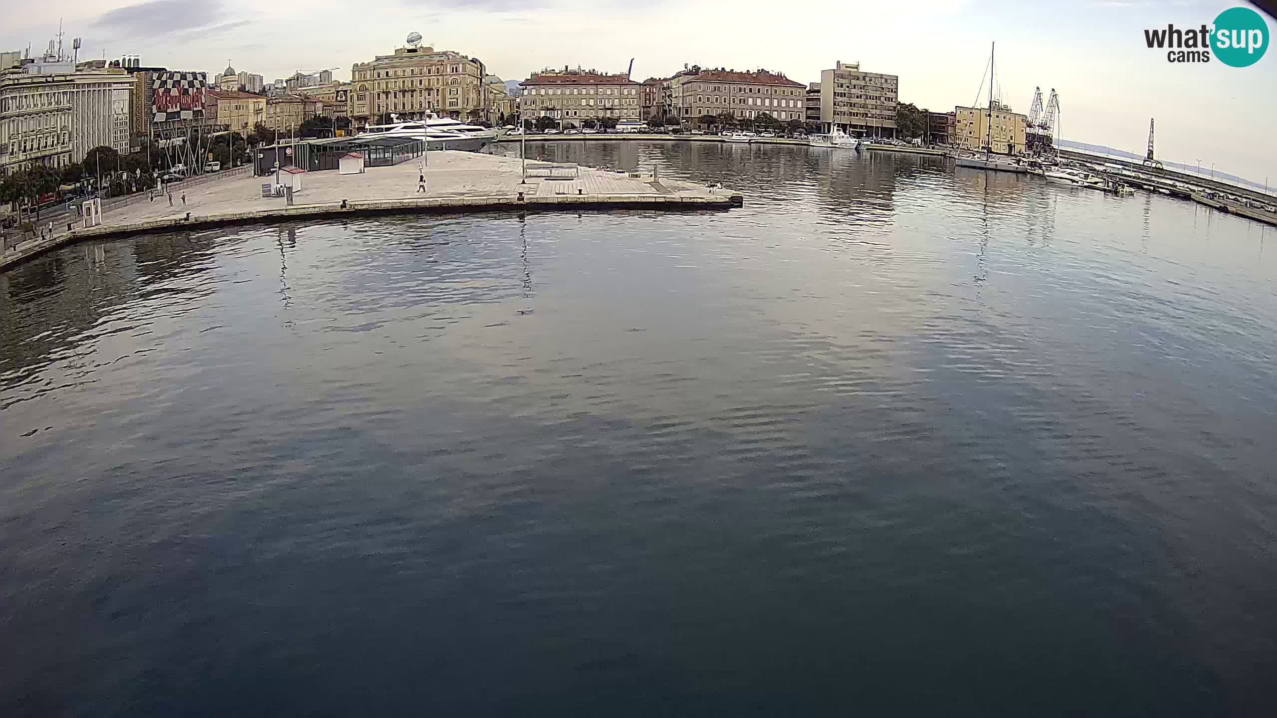Botel Marina cámara web en vivo Rijeka