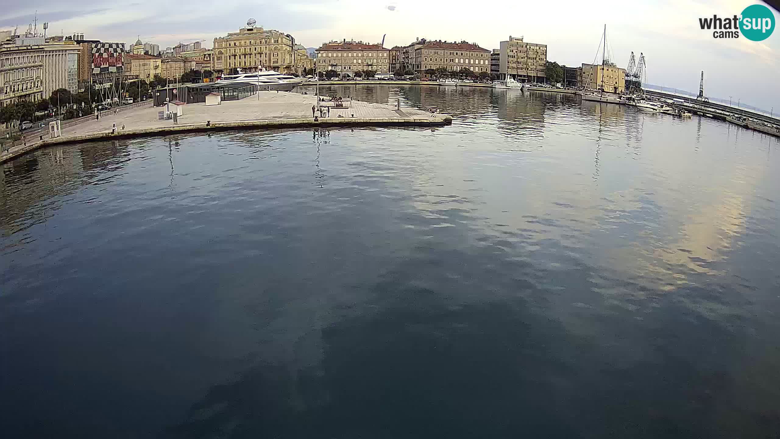 Rijeka – Botel Marina web kamera