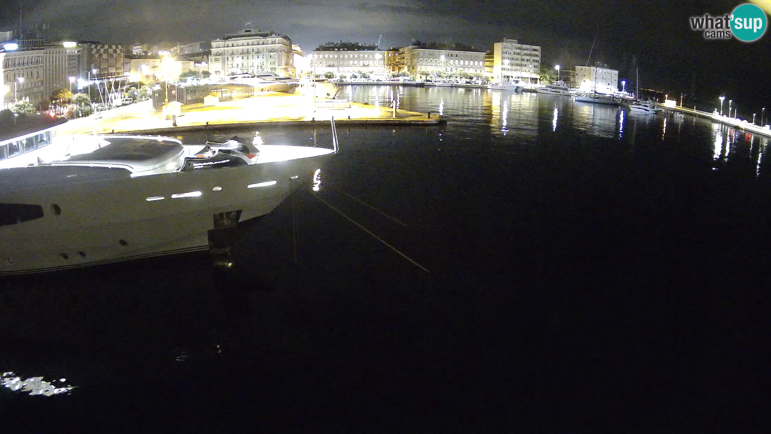 Botel Marina cámara web en vivo Rijeka