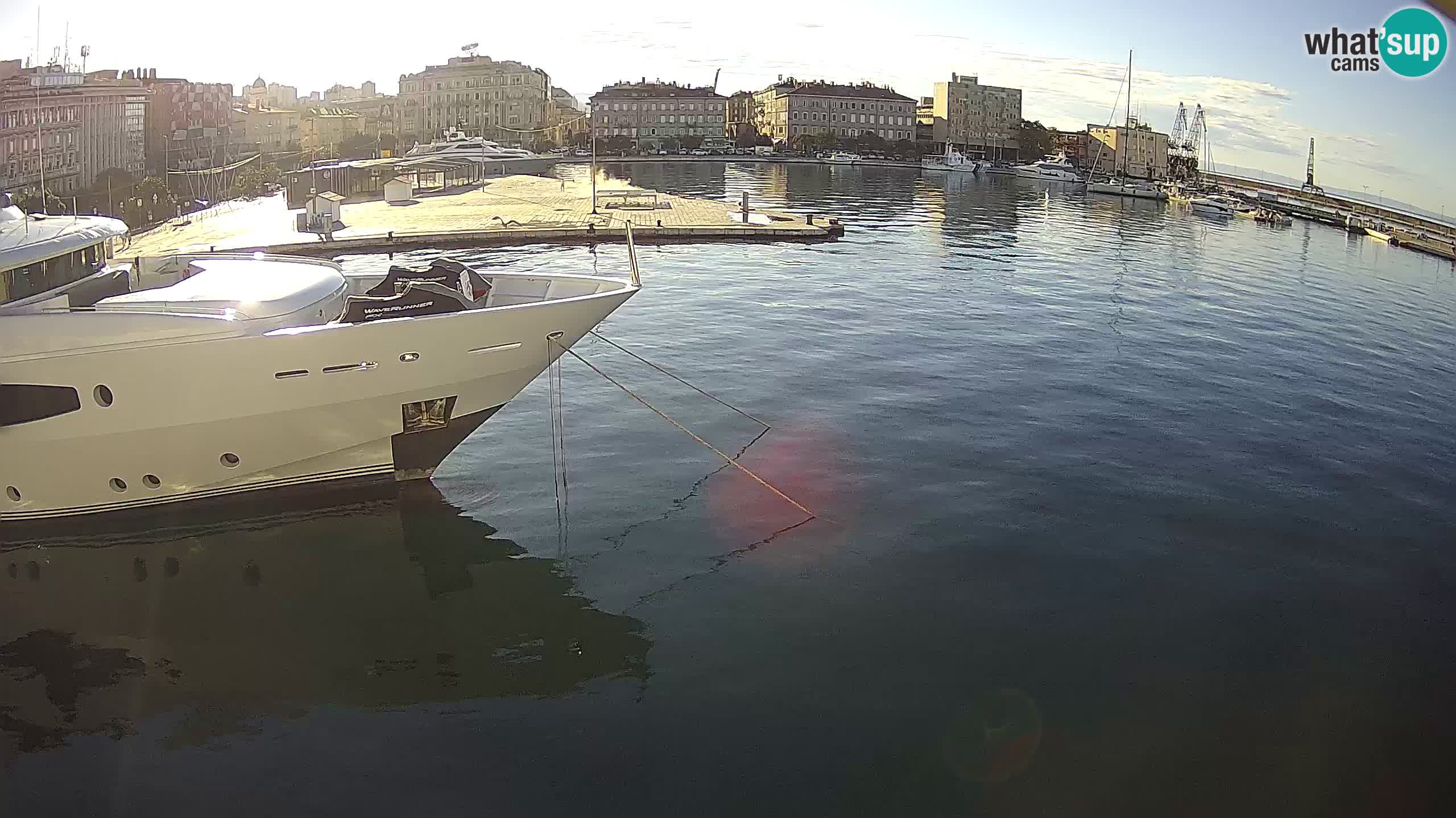 Botel Marina – Rijeka webcam