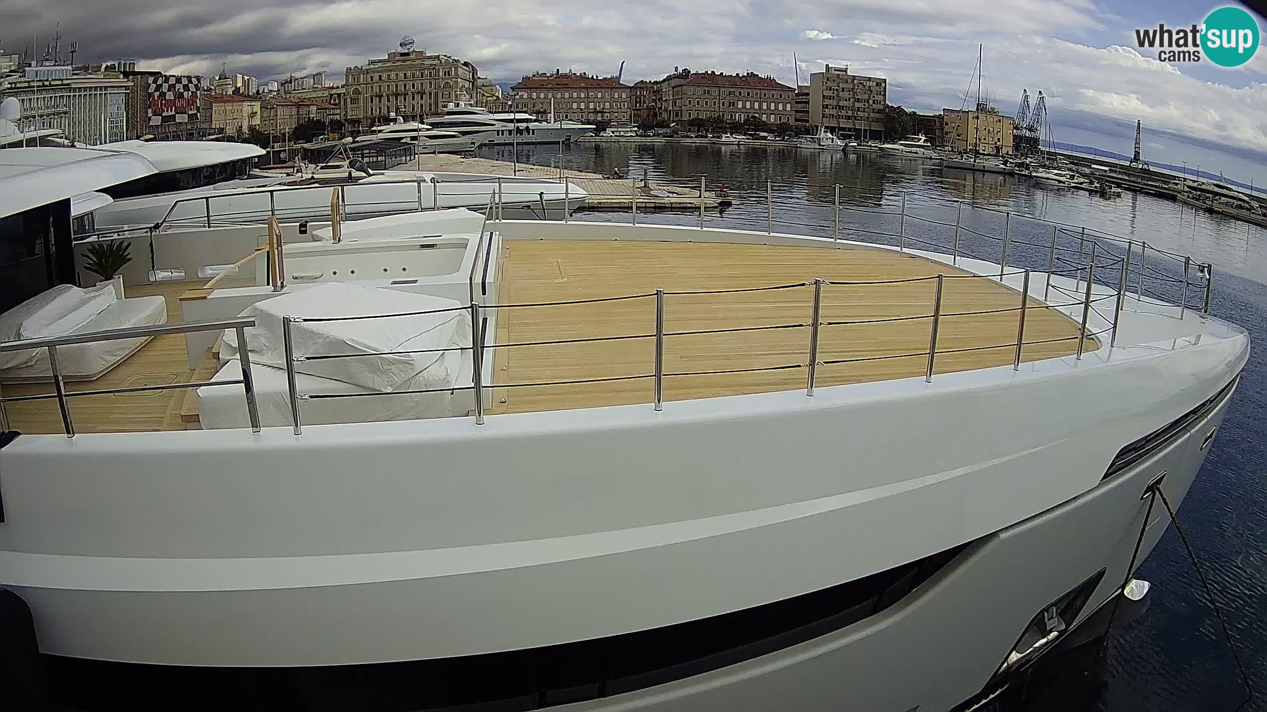 Rijeka – Botel Marina webcam en direct