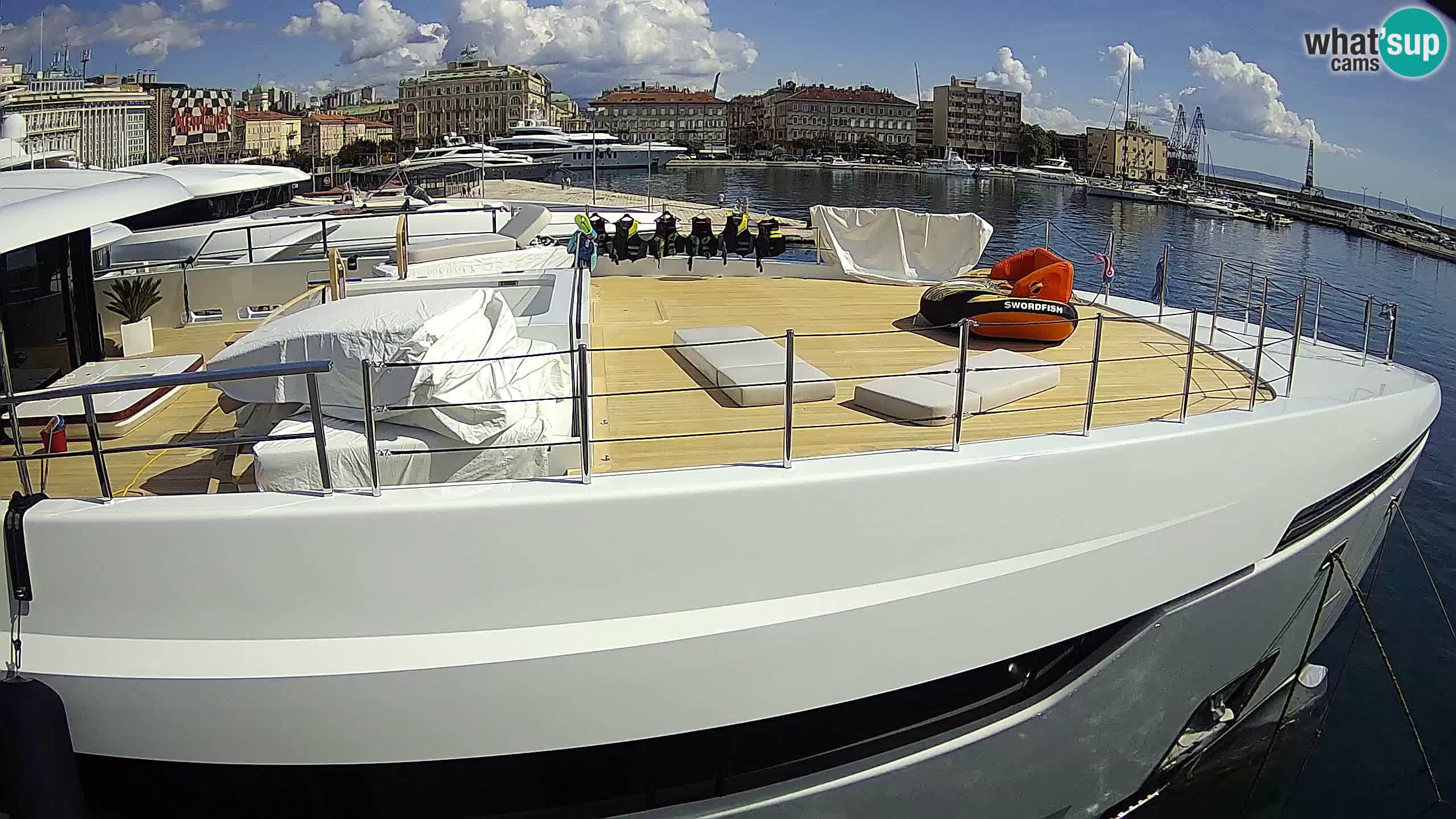 Botel Marina cámara web en vivo Rijeka