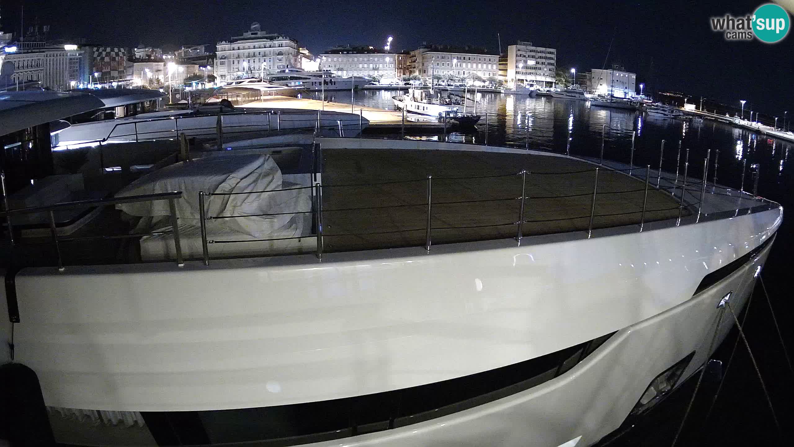 Botel Marina cámara web en vivo Rijeka