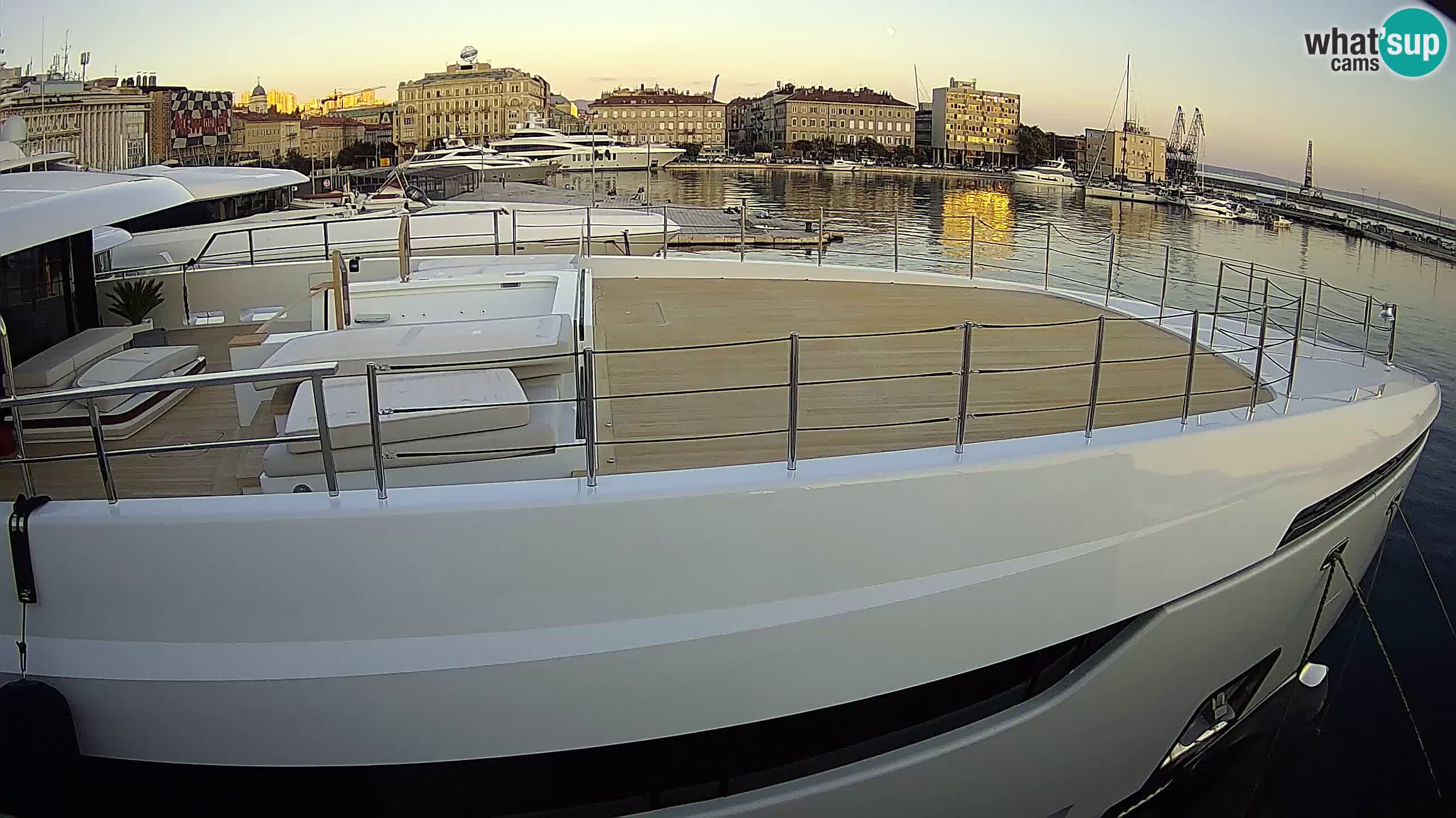 Rijeka – Botel Marina webcam en direct
