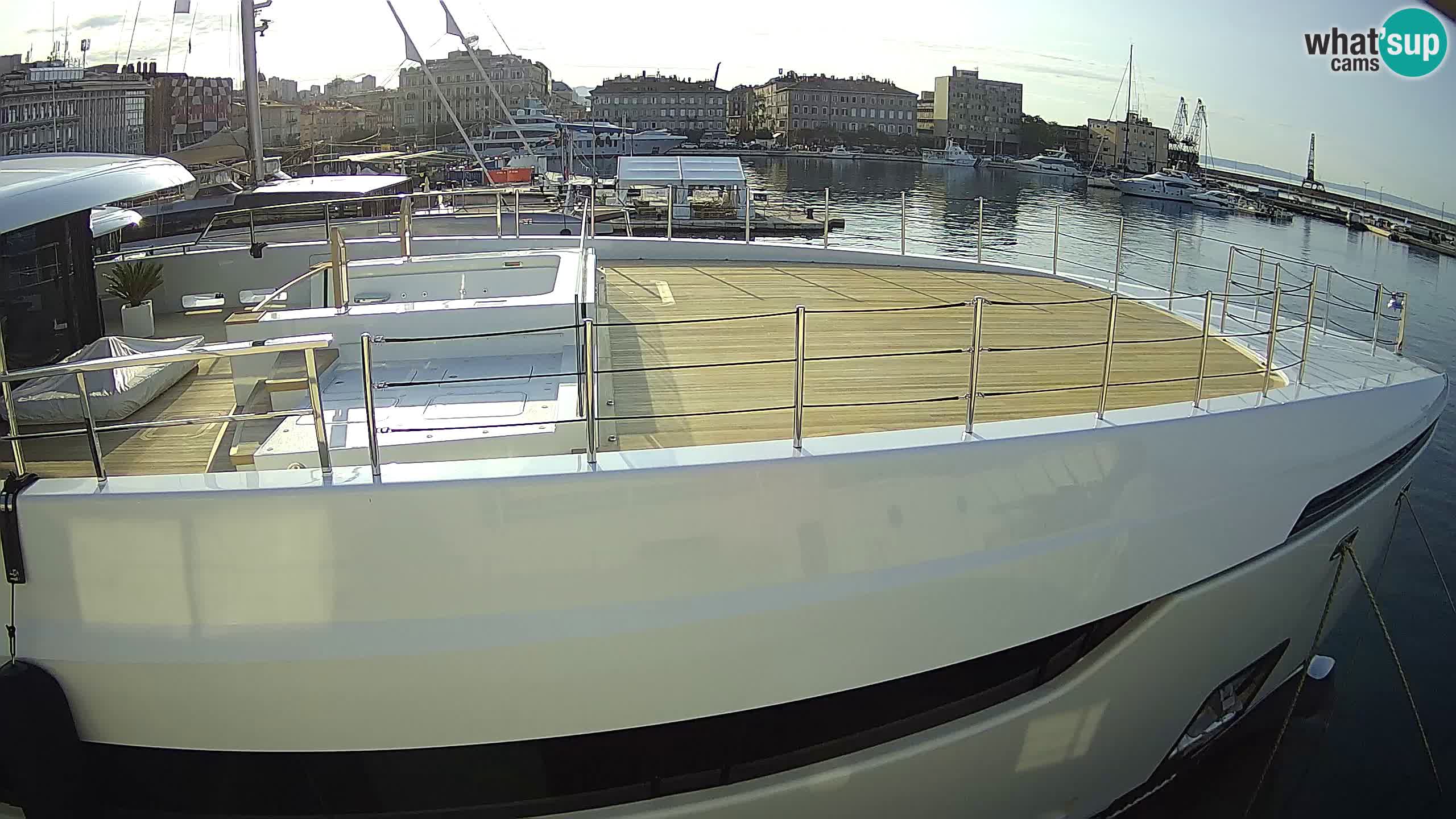Rijeka – Botel Marina webcam en direct