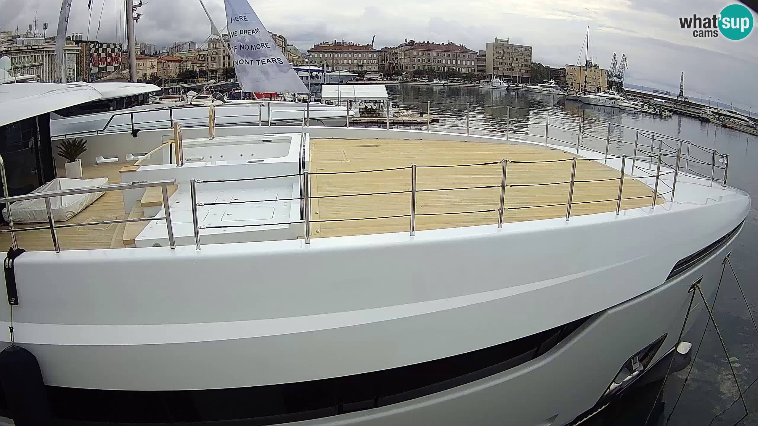 Rijeka – Botel Marina webcam en direct