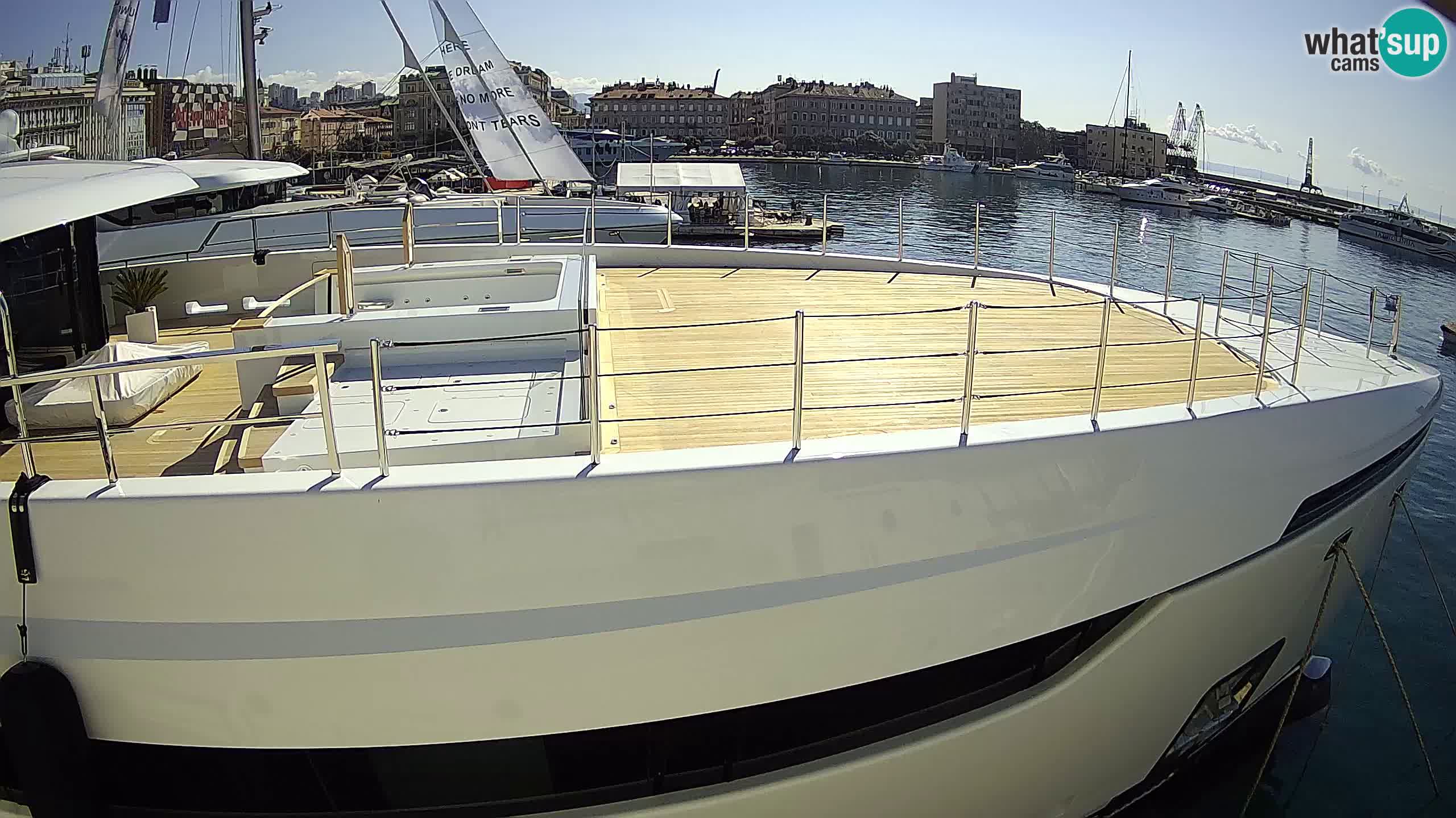 Rijeka – Botel Marina web kamera