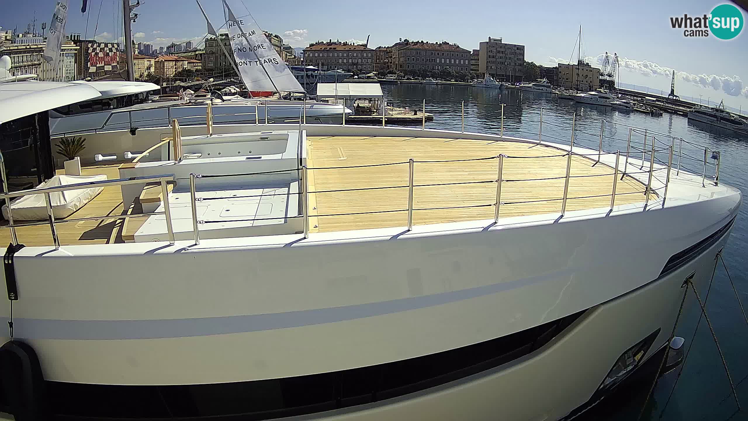 Botel Marina cámara web en vivo Rijeka