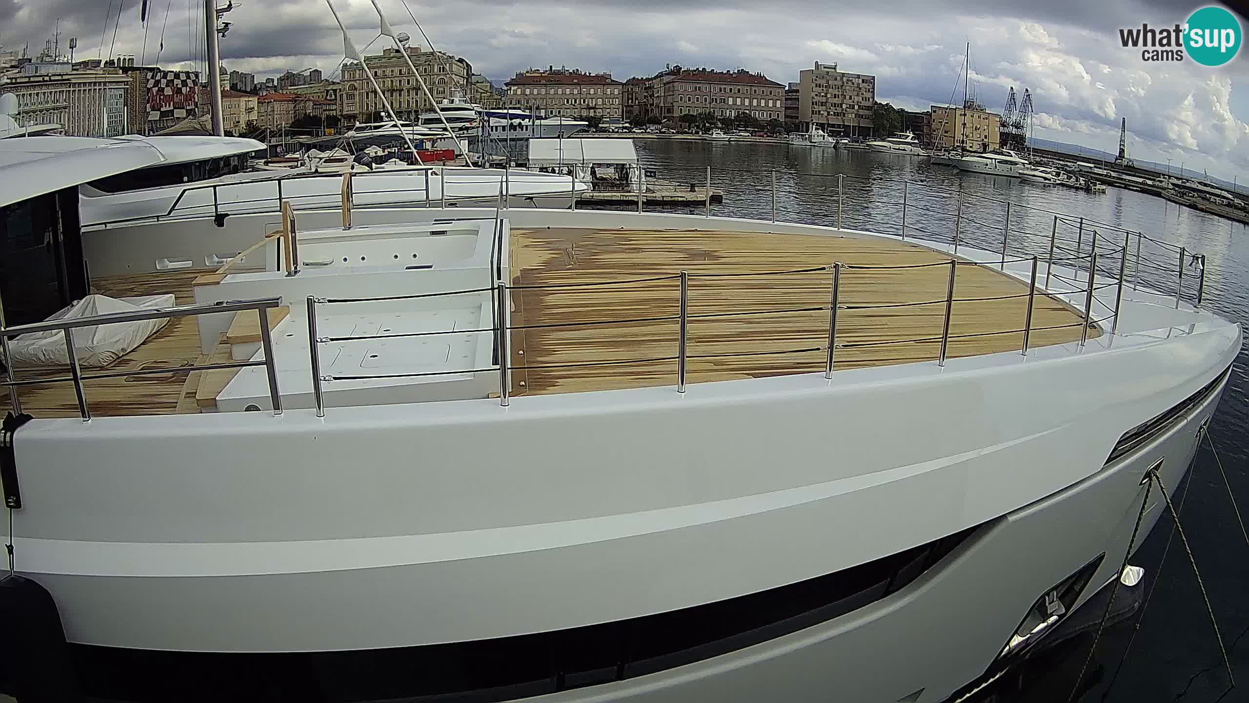 Rijeka – Botel Marina web kamera