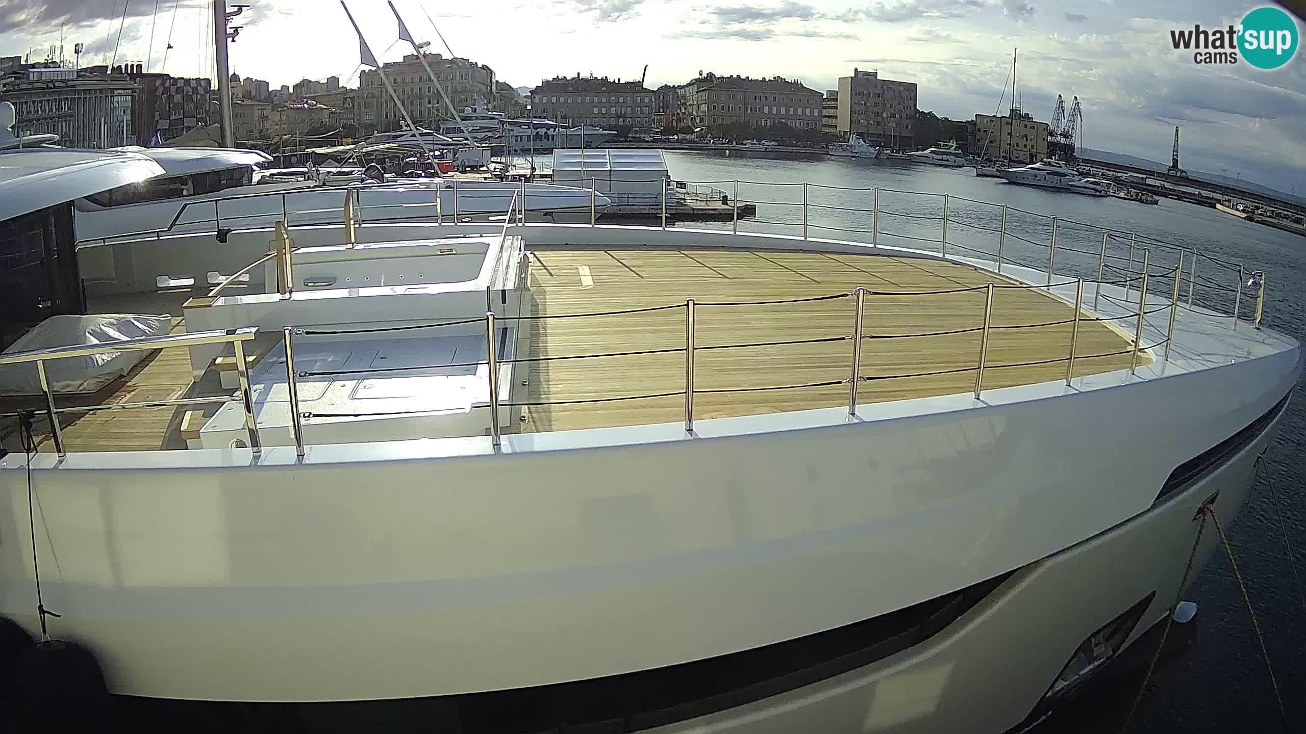 Rijeka – Botel Marina webcam en direct