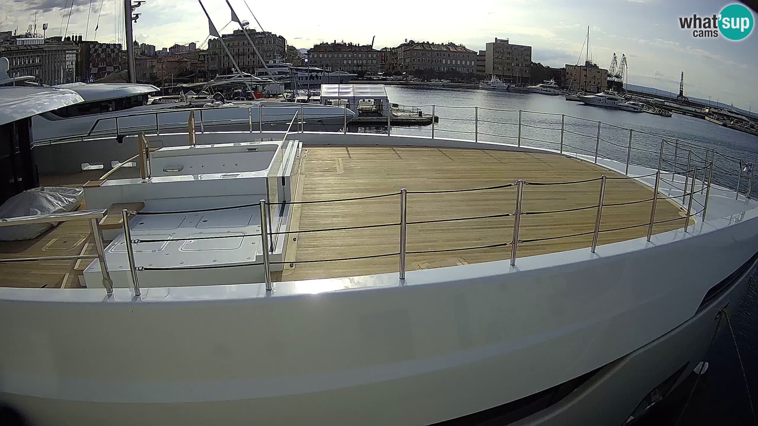 Rijeka – Botel Marina web kamera