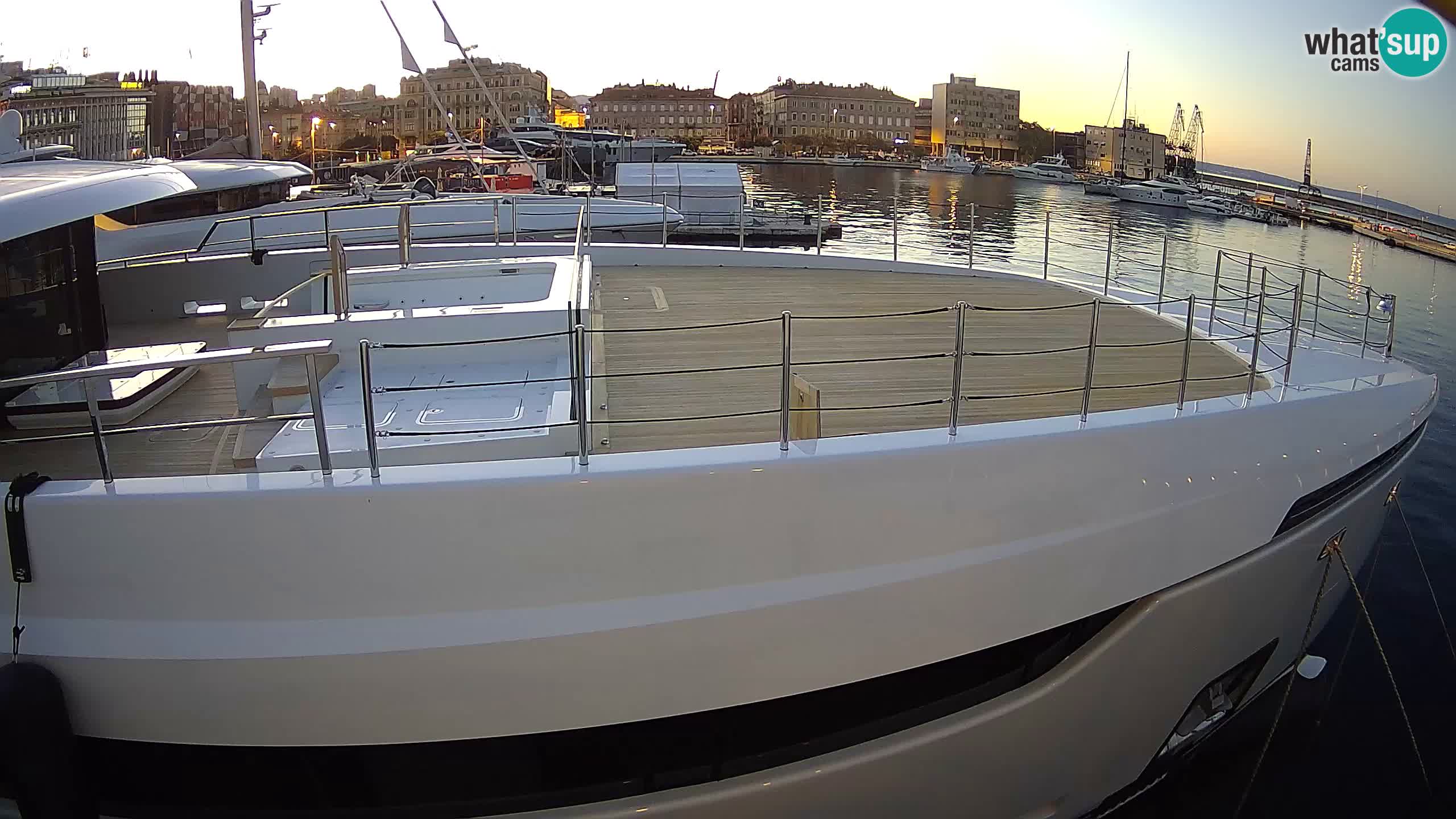 Rijeka – Botel Marina webcam en direct