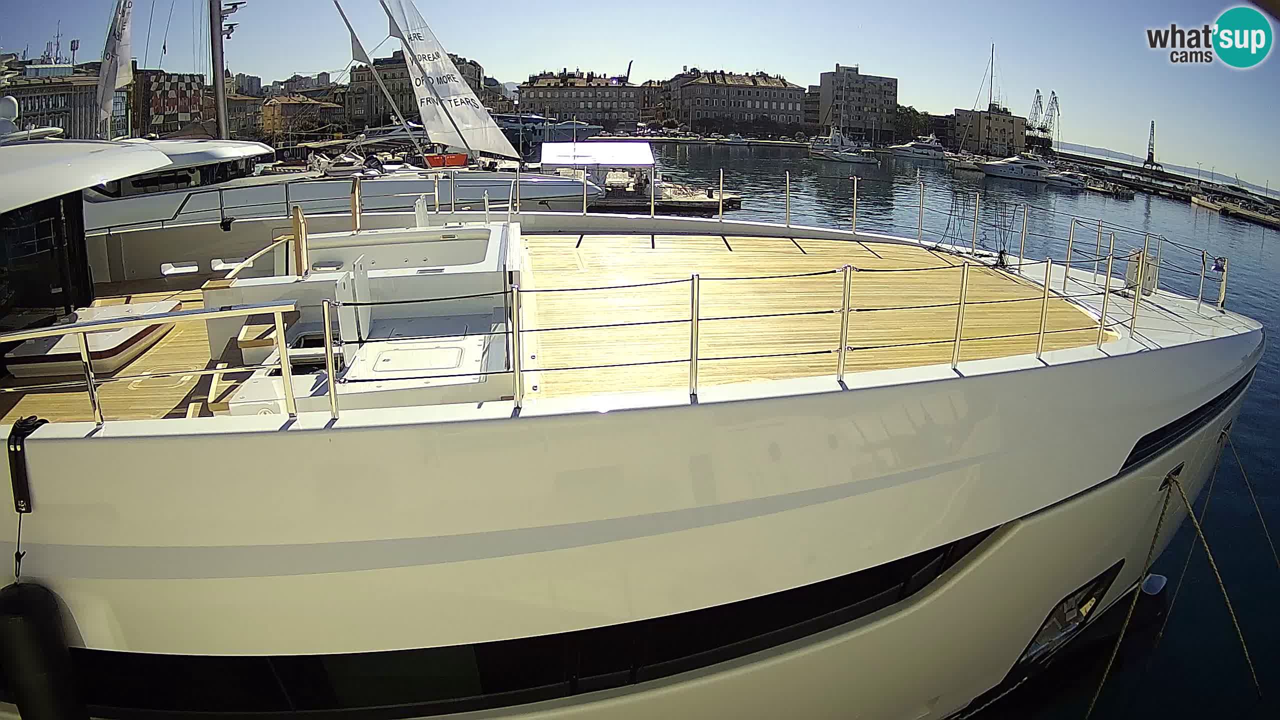 Rijeka – Botel Marina webcam en direct