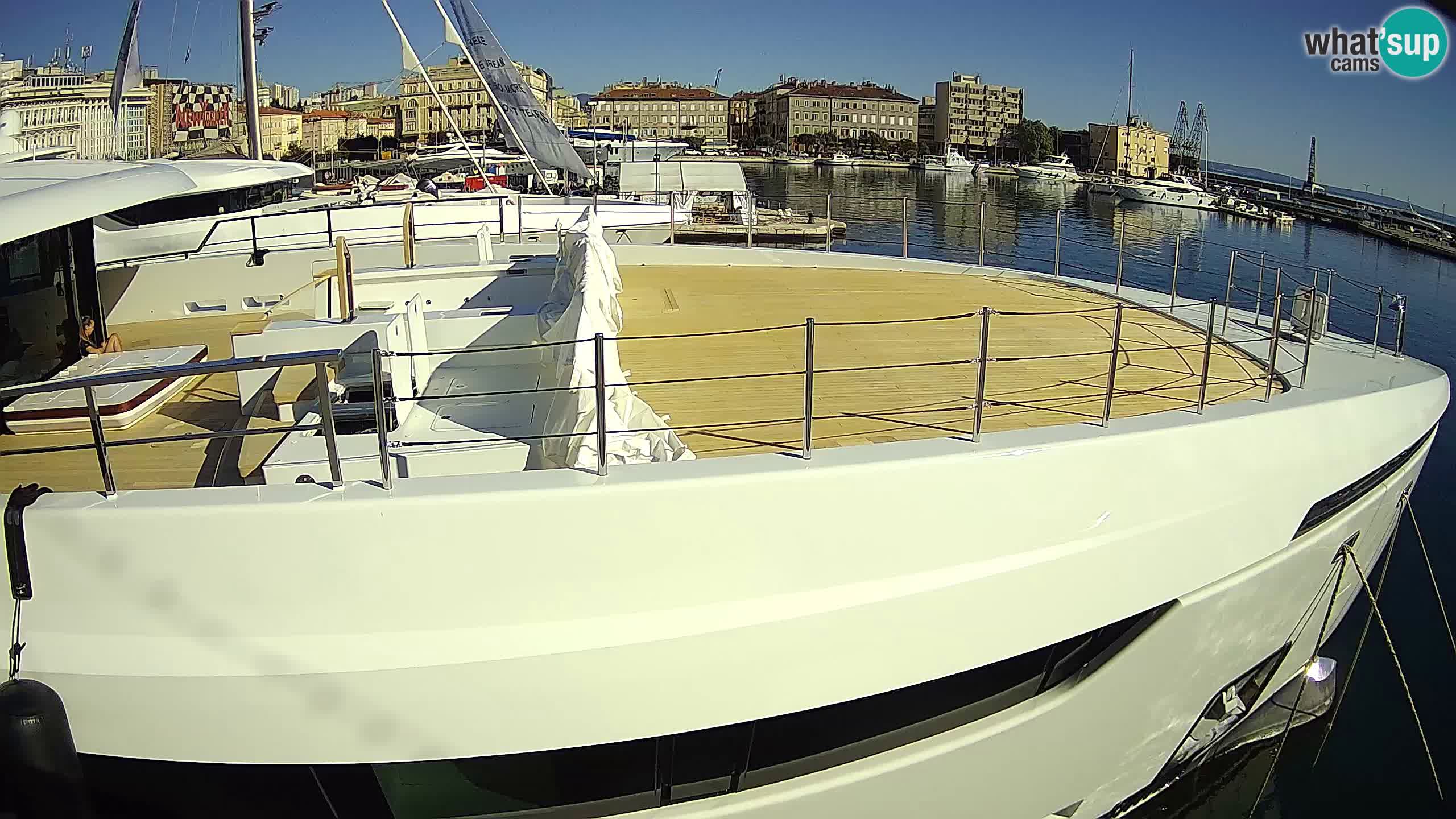 Botel Marina cámara web en vivo Rijeka