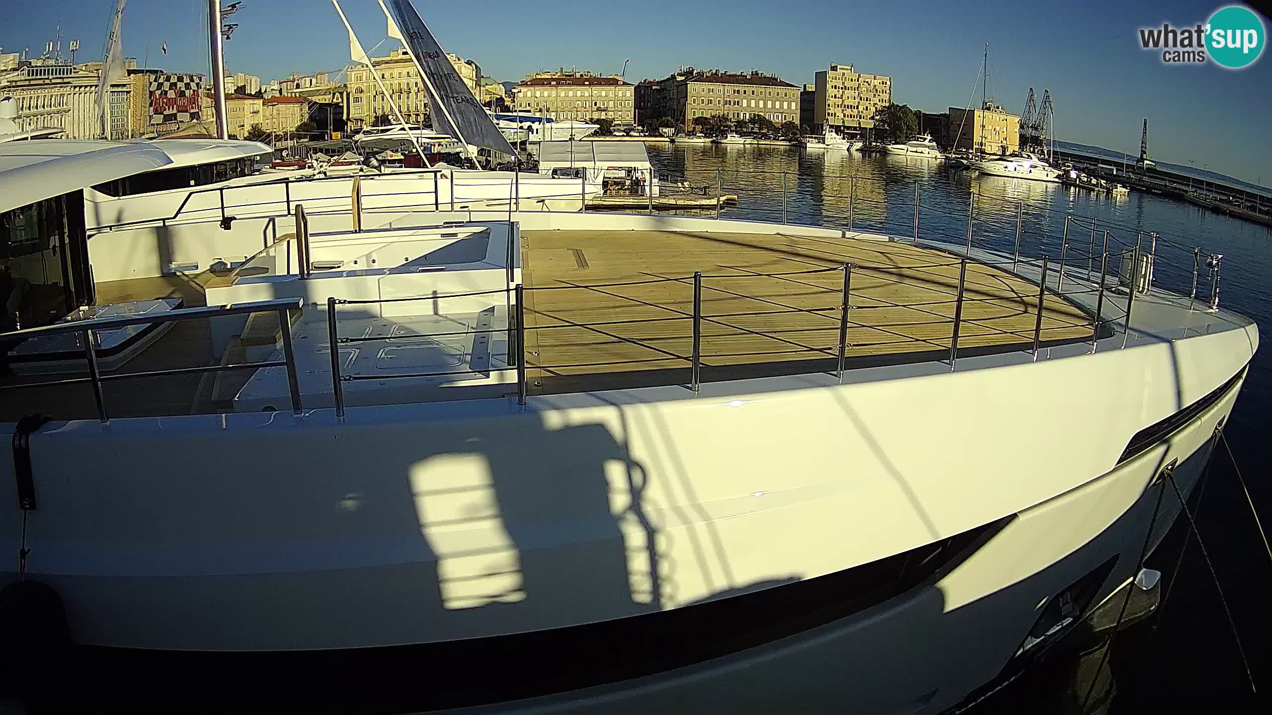 Botel Marina cámara web en vivo Rijeka