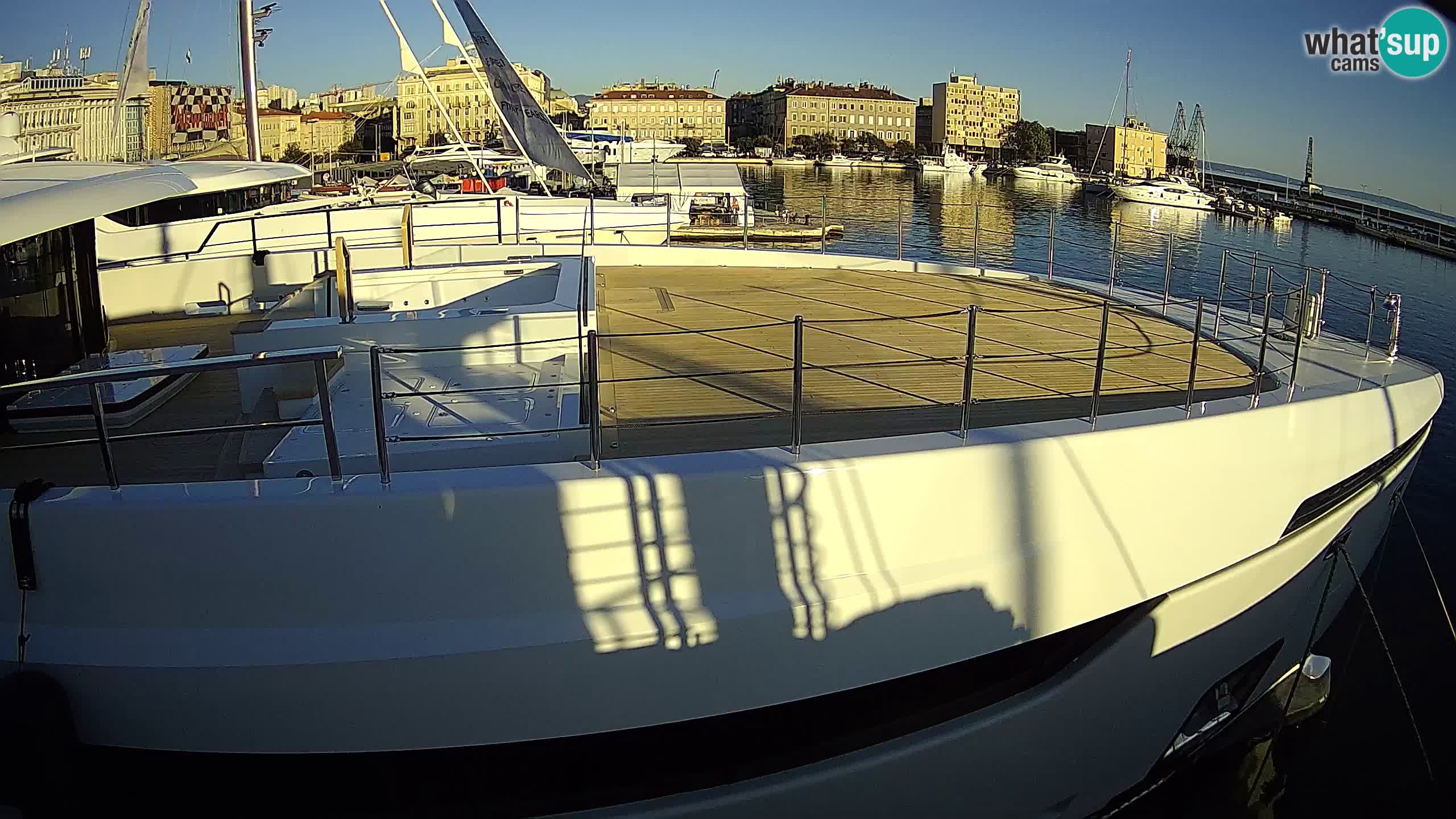 Rijeka – Botel Marina webcam en direct