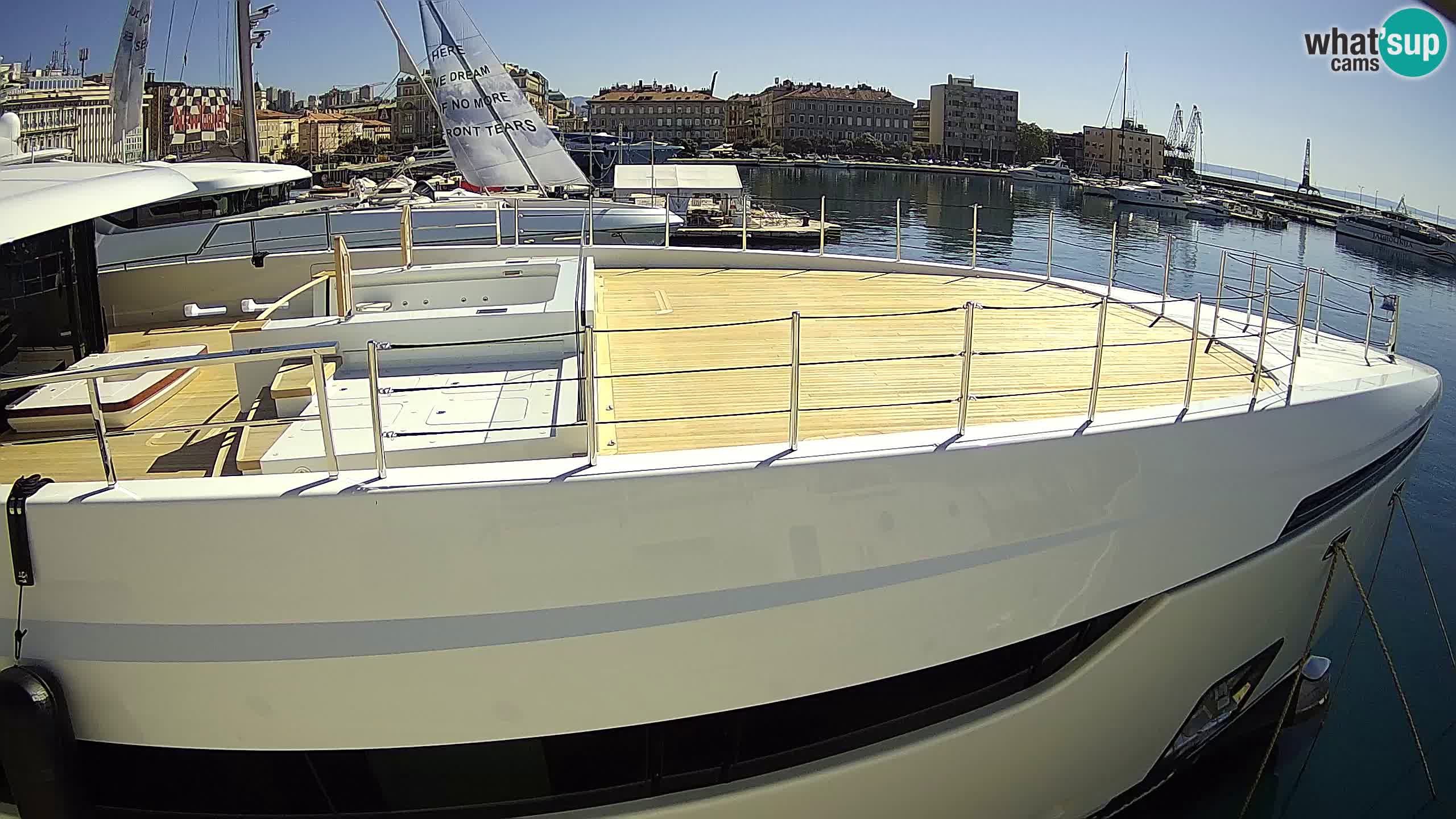 Botel Marina cámara web en vivo Rijeka