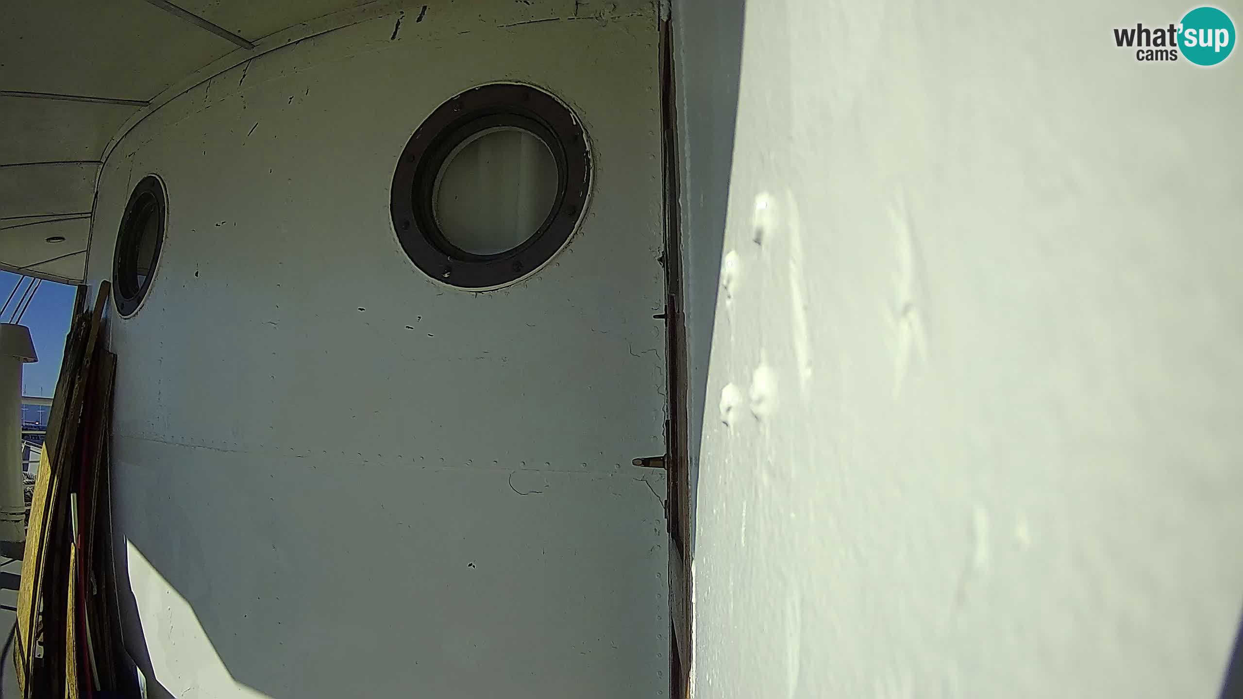 Reka – Botel Marina spletna kamera