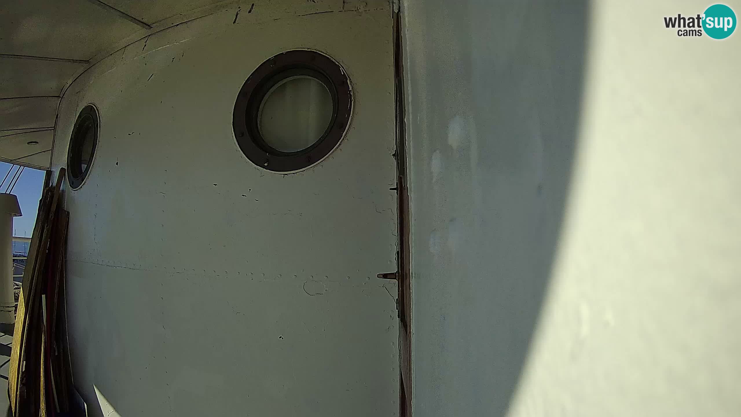 Reka – Botel Marina spletna kamera