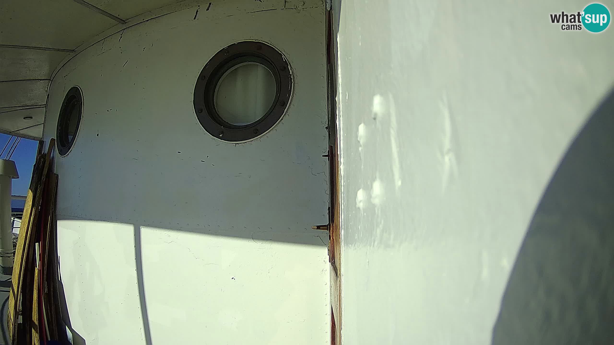 Botel Marina cámara web en vivo Rijeka