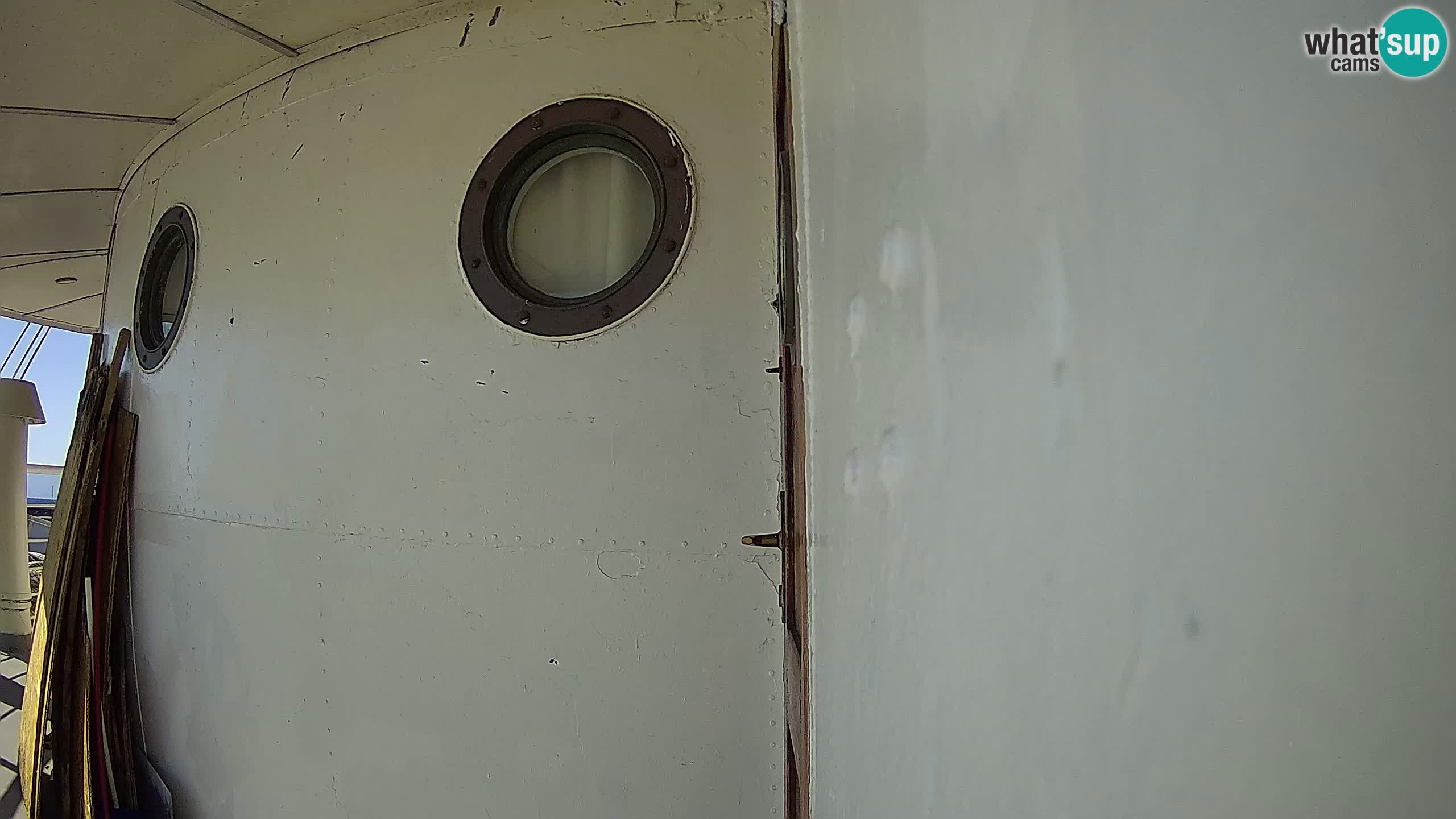 Reka – Botel Marina spletna kamera