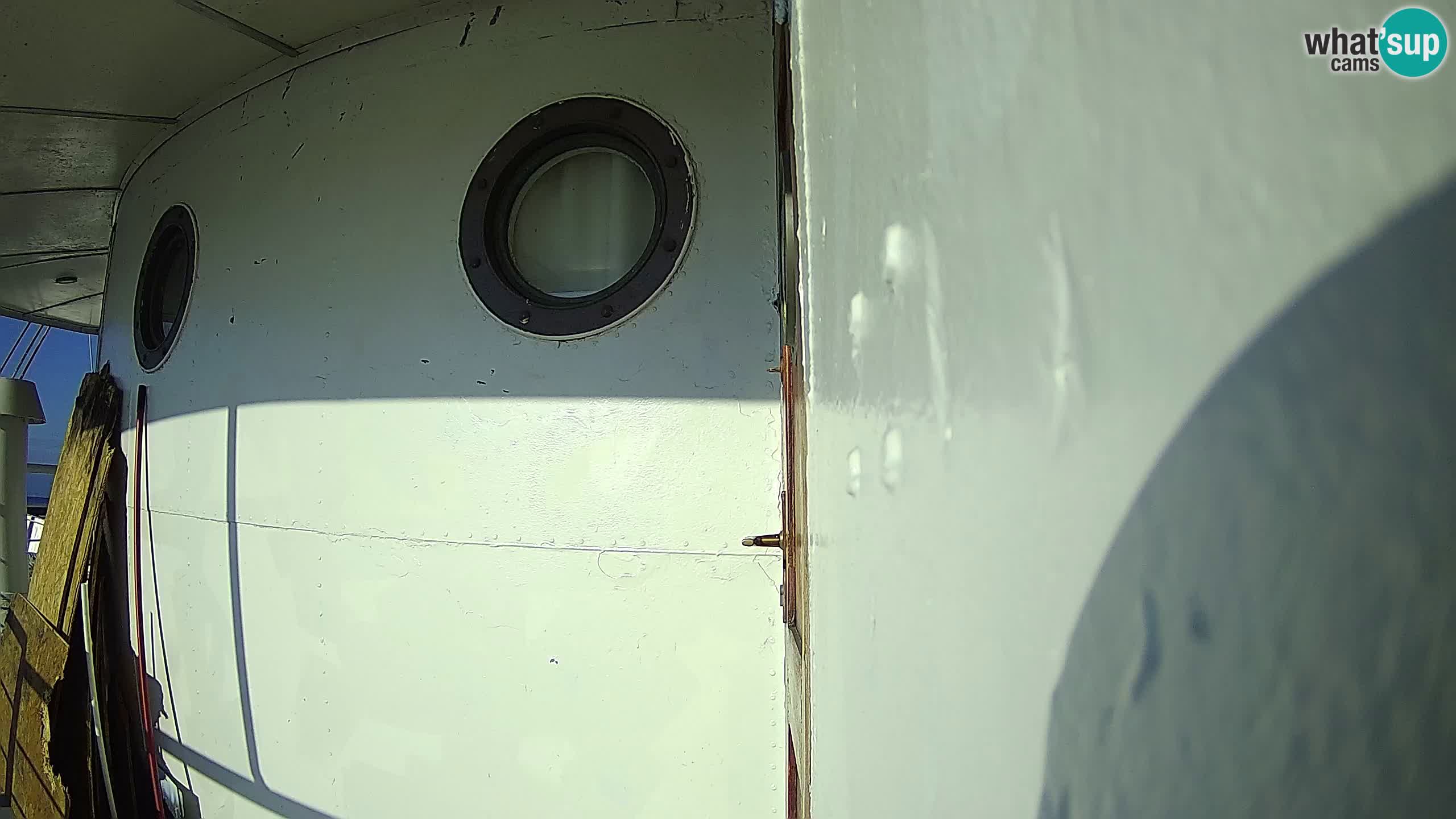 Reka – Botel Marina spletna kamera