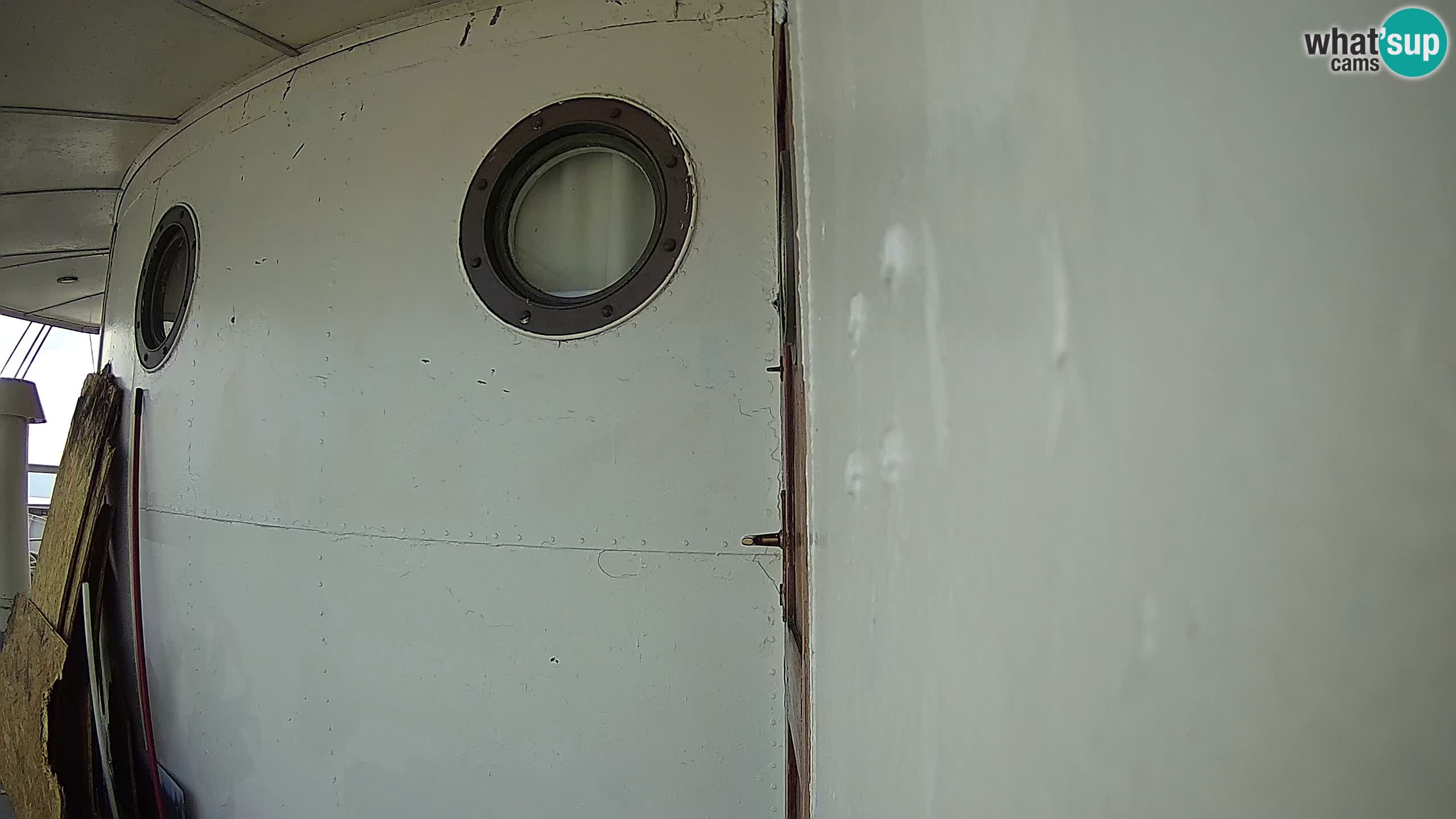 Reka – Botel Marina spletna kamera