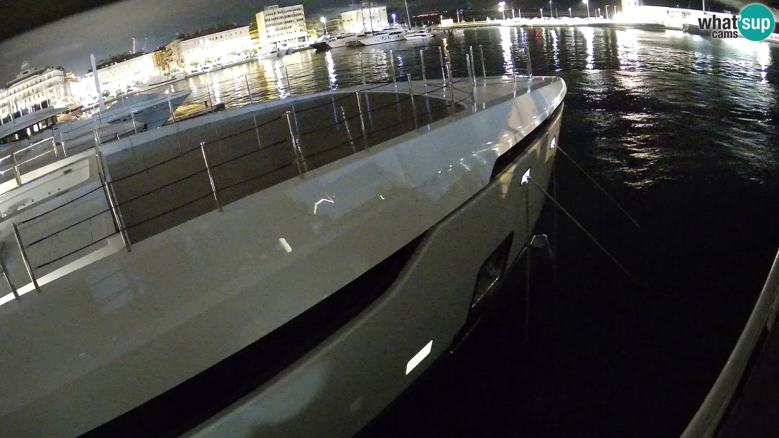 Botel Marina cámara web en vivo Rijeka