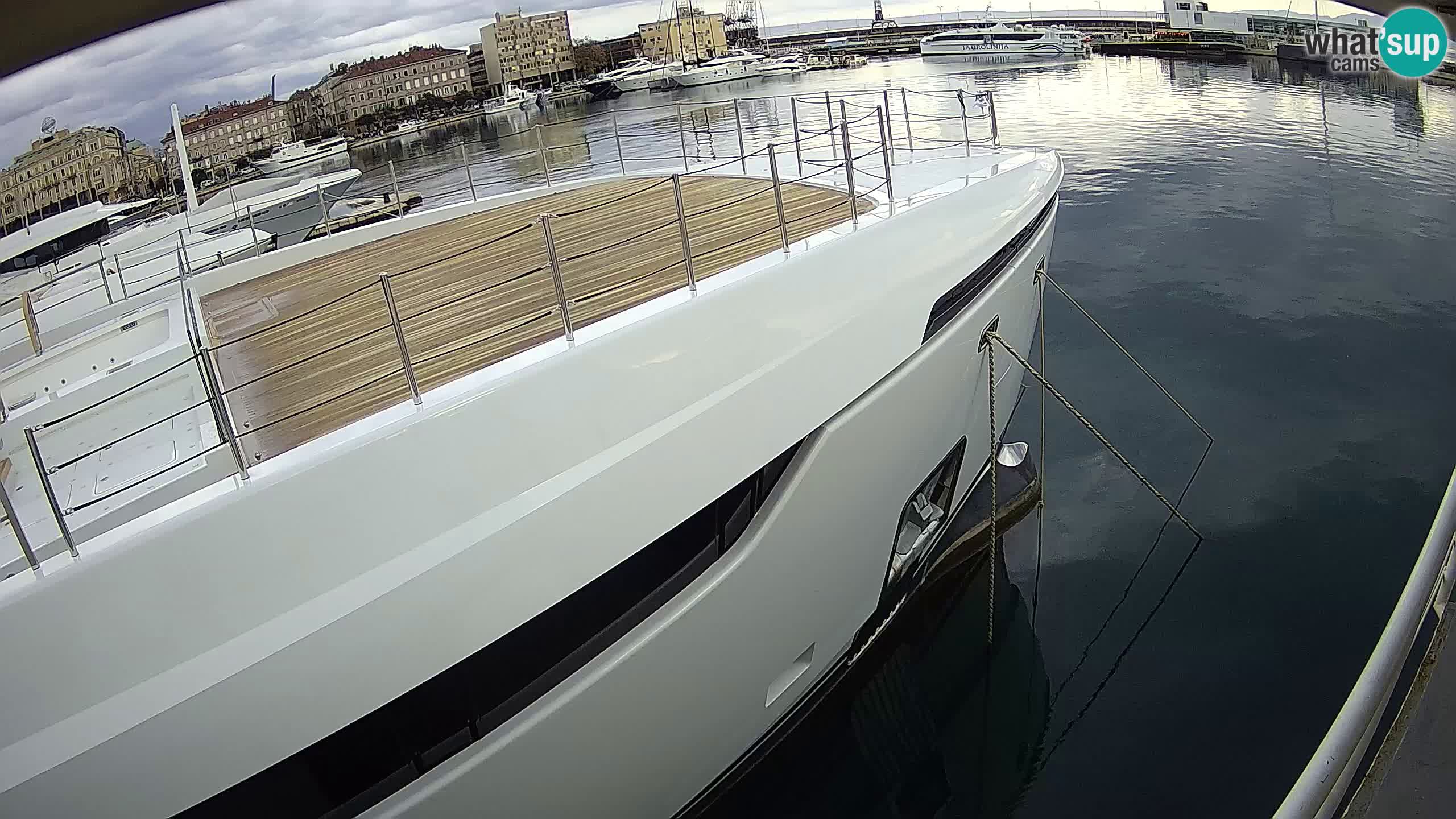 Rijeka – Botel Marina webcam en direct